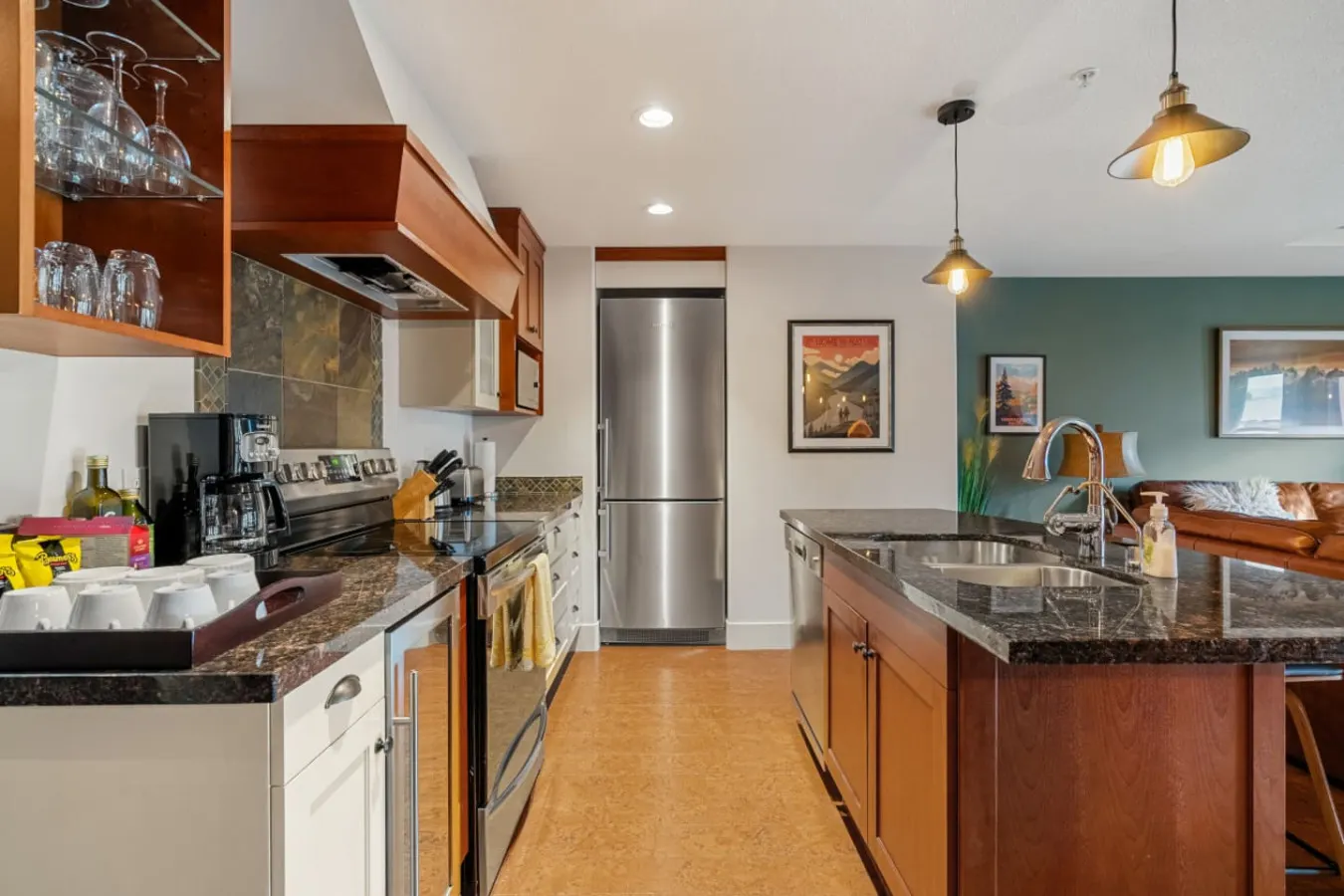 Gorgeous 2 Bedroom Mountain View 18