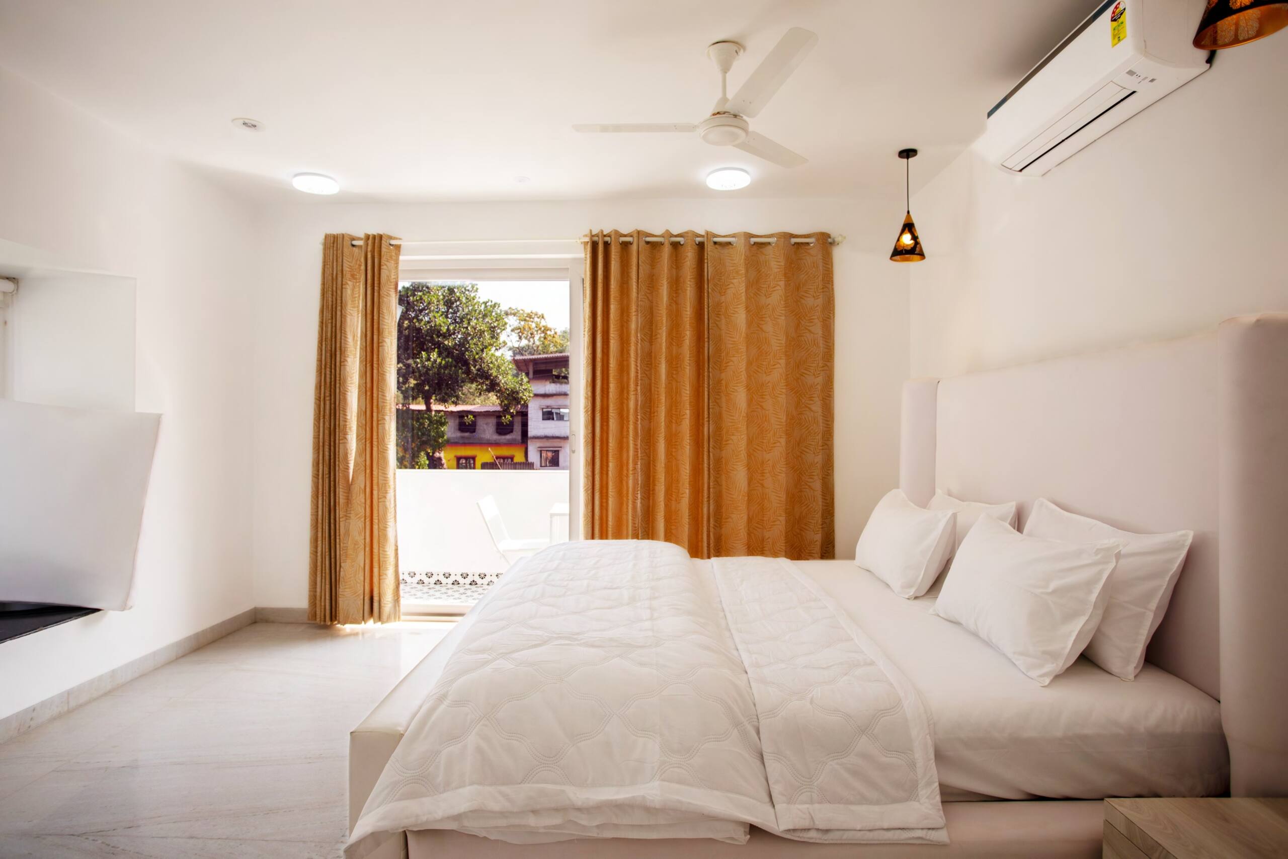 Siv Vilas | Pvt Pool | Lift | Rooftop | North Goa 24
