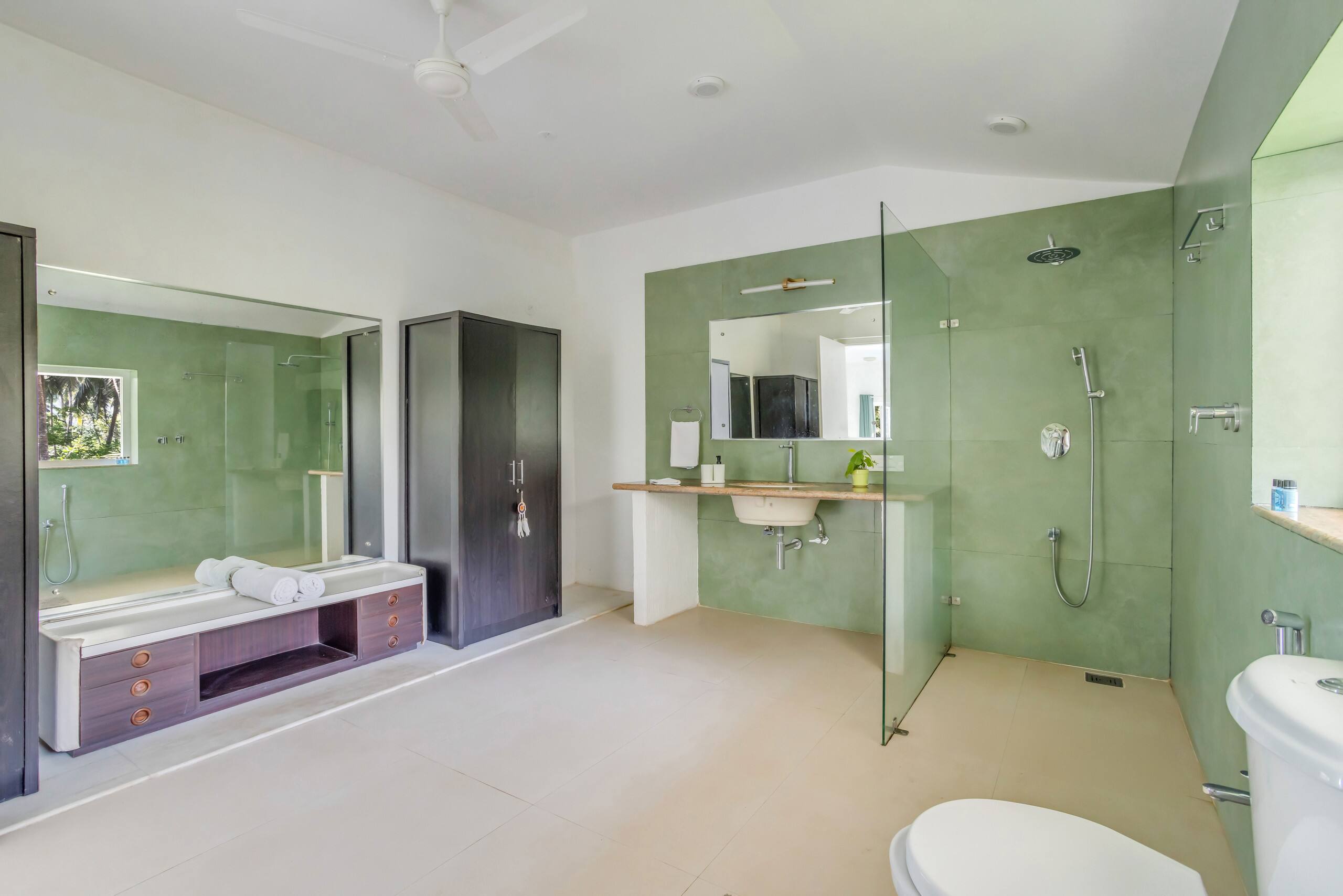 Siv Vilas | Pvt Pool | Lift | Rooftop | North Goa 29