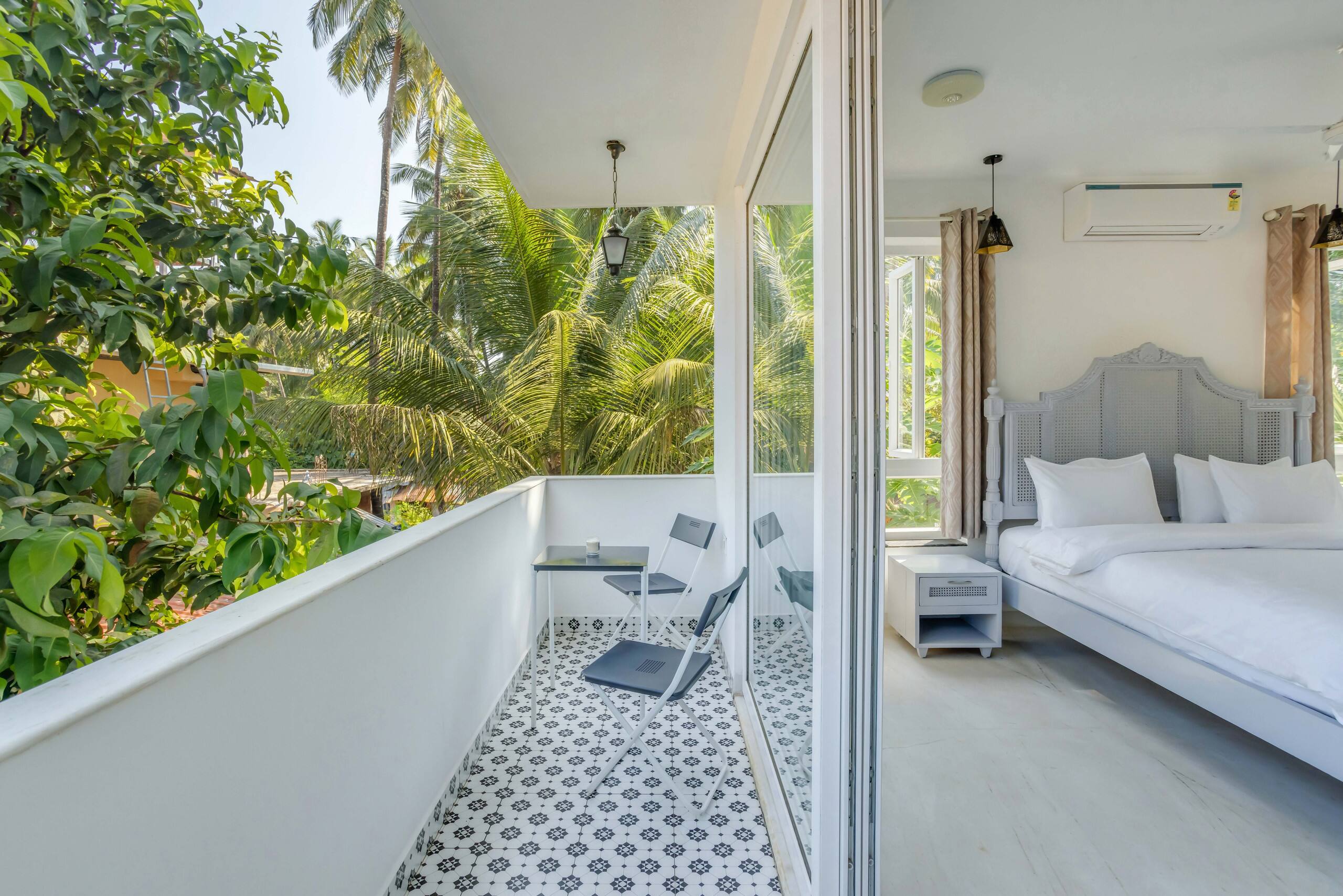 Siv Vilas | Pvt Pool | Lift | Rooftop | North Goa 25
