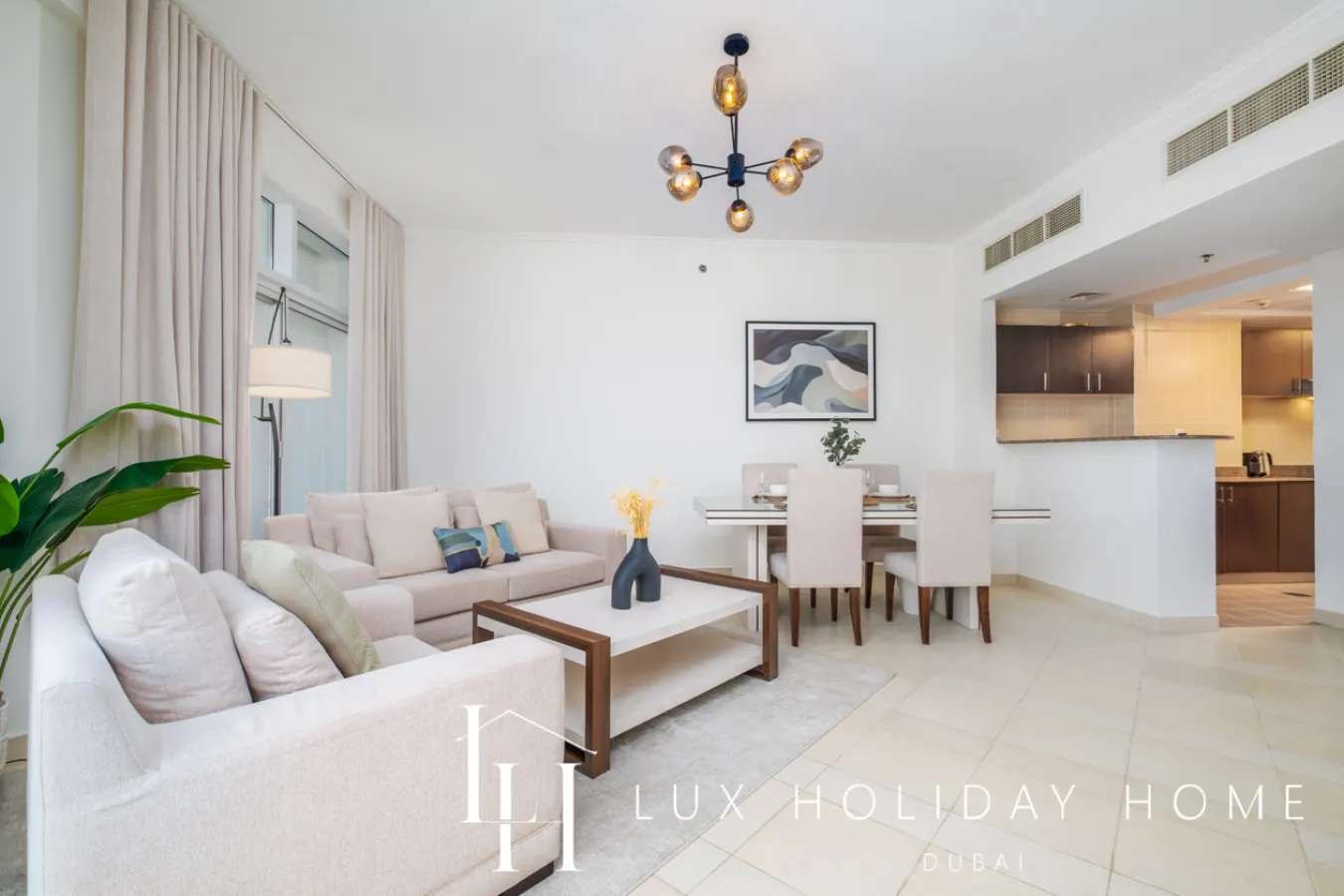 LUX The Dubai Marina View Suite 2 8
