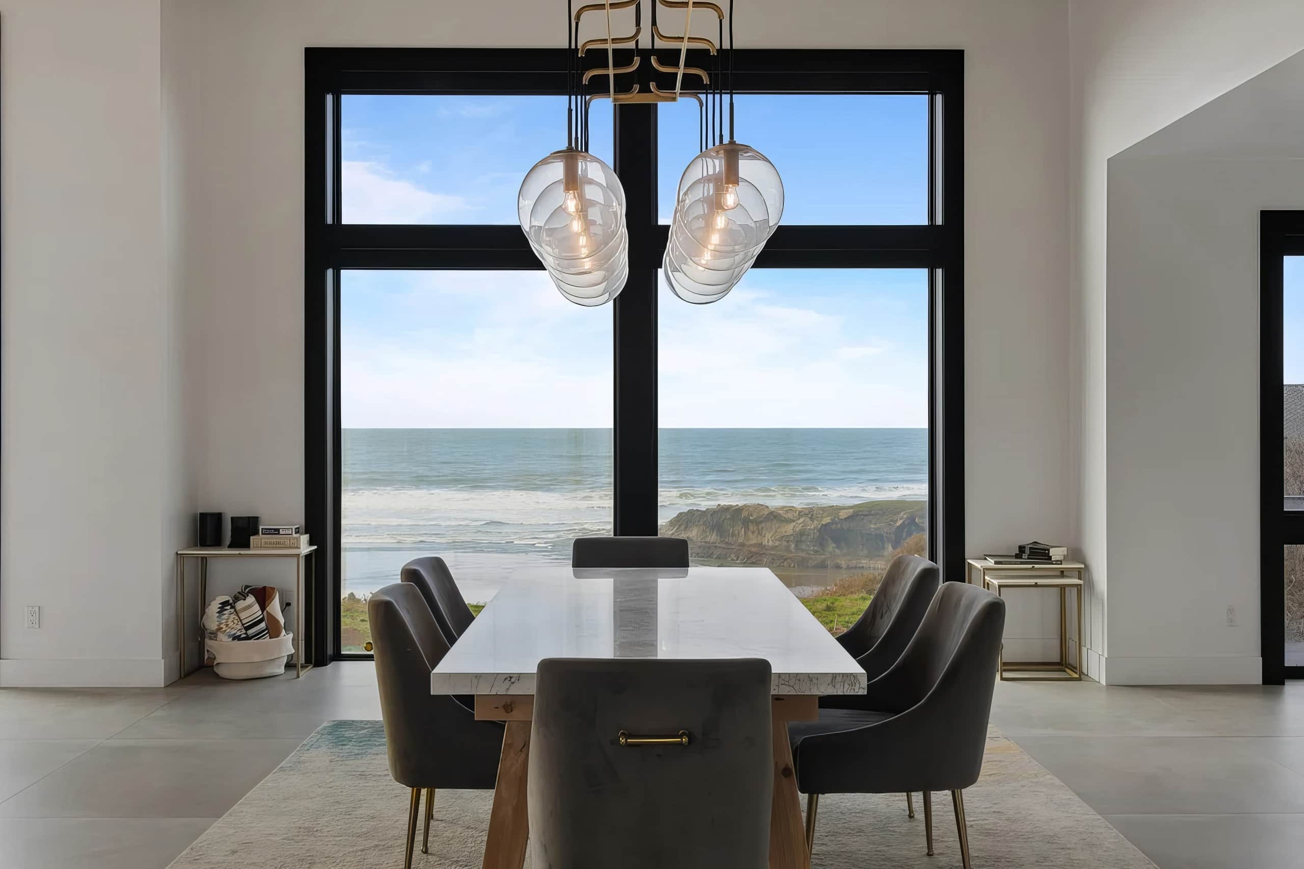 Bandon Oceanfront Retreat | Hot tub + Rooftop 39