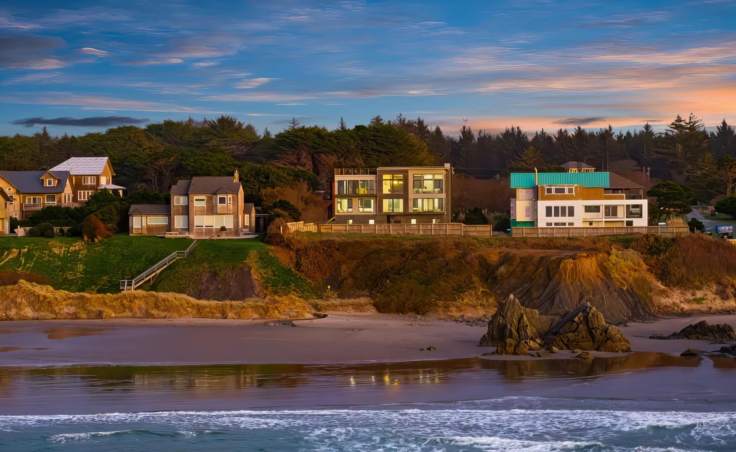 Bandon Oceanfront Retreat | Hot tub + Rooftop — photo 5