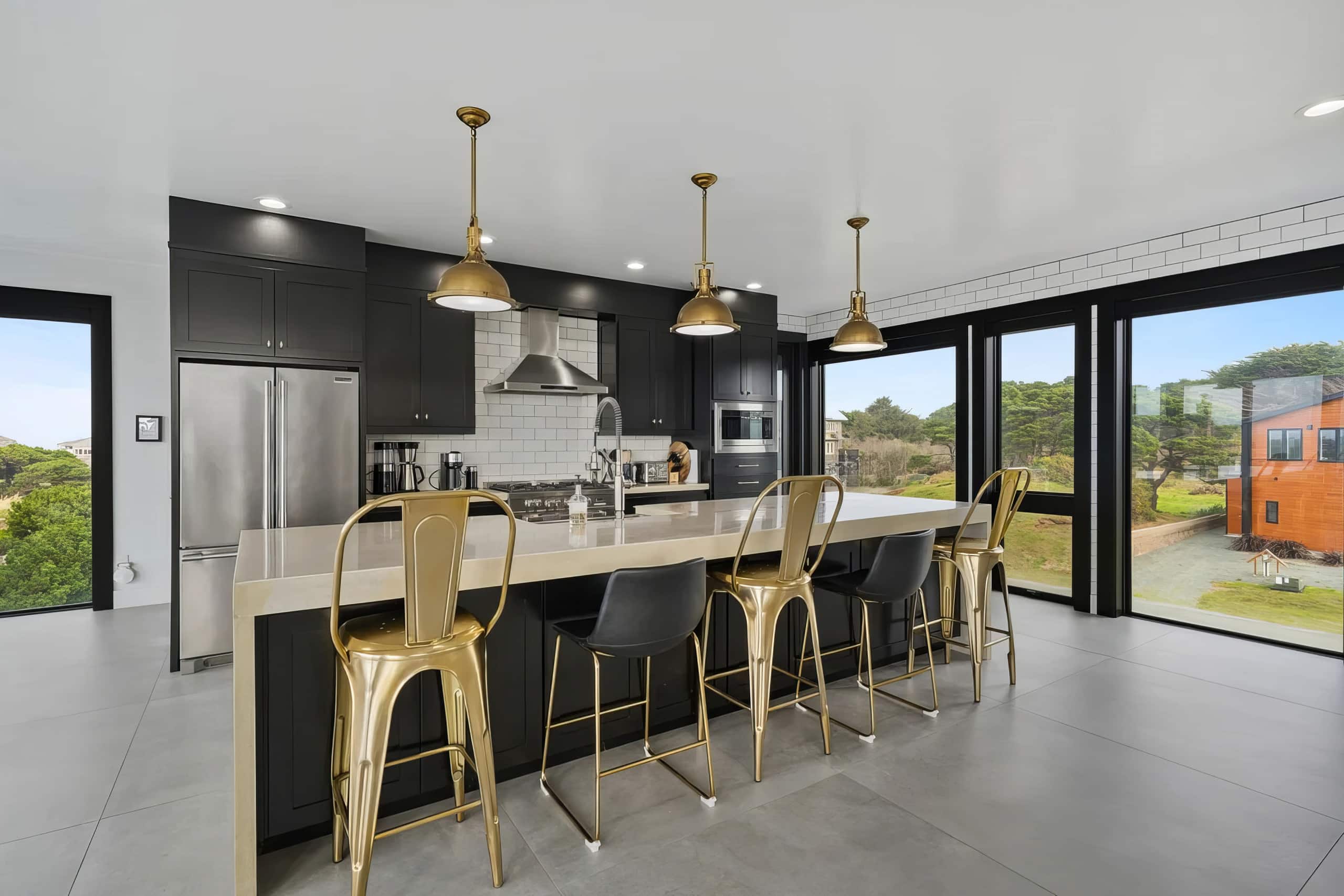 Bandon Oceanfront Retreat | Hot tub + Rooftop 27