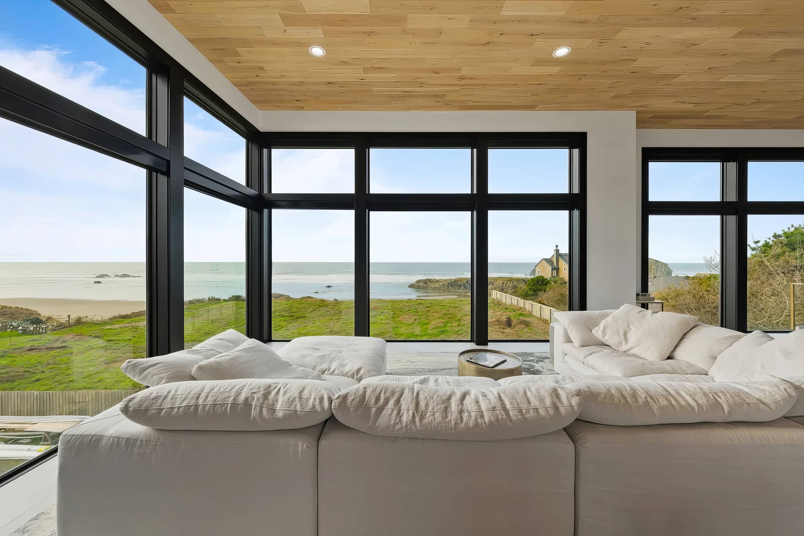 Bandon Oceanfront Retreat | Hot tub + Rooftop 11