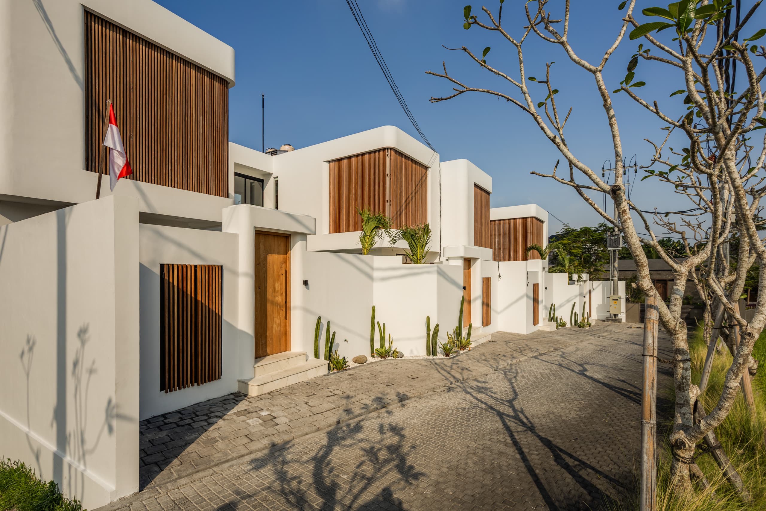 New 2BR Pool Villa w/ Fast WiFi, Near Canggu Beach — photo 3