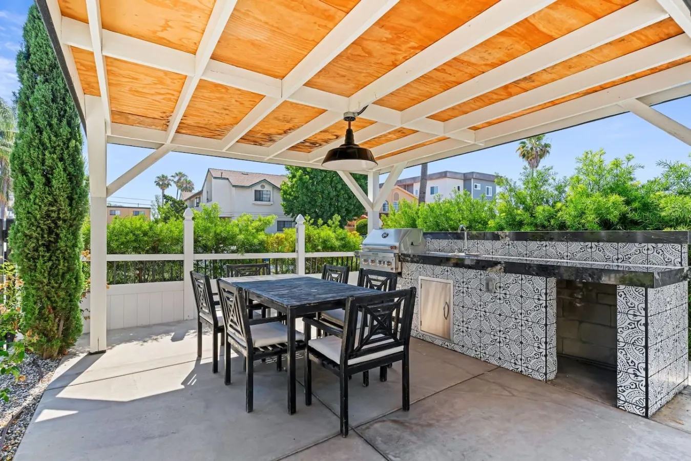 North Park 4BR Sleeps 11 Fire Pit + Parking 10