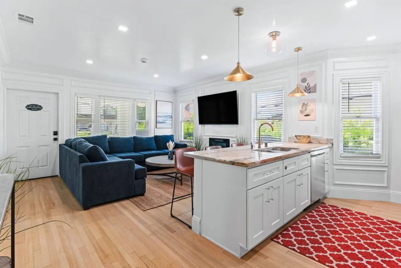North Park 4BR Sleeps 11 Fire Pit + Parking 16
