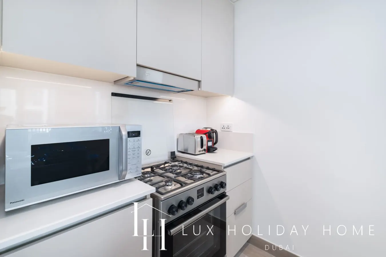 LUX The Dubai Creek Beach Suite 10