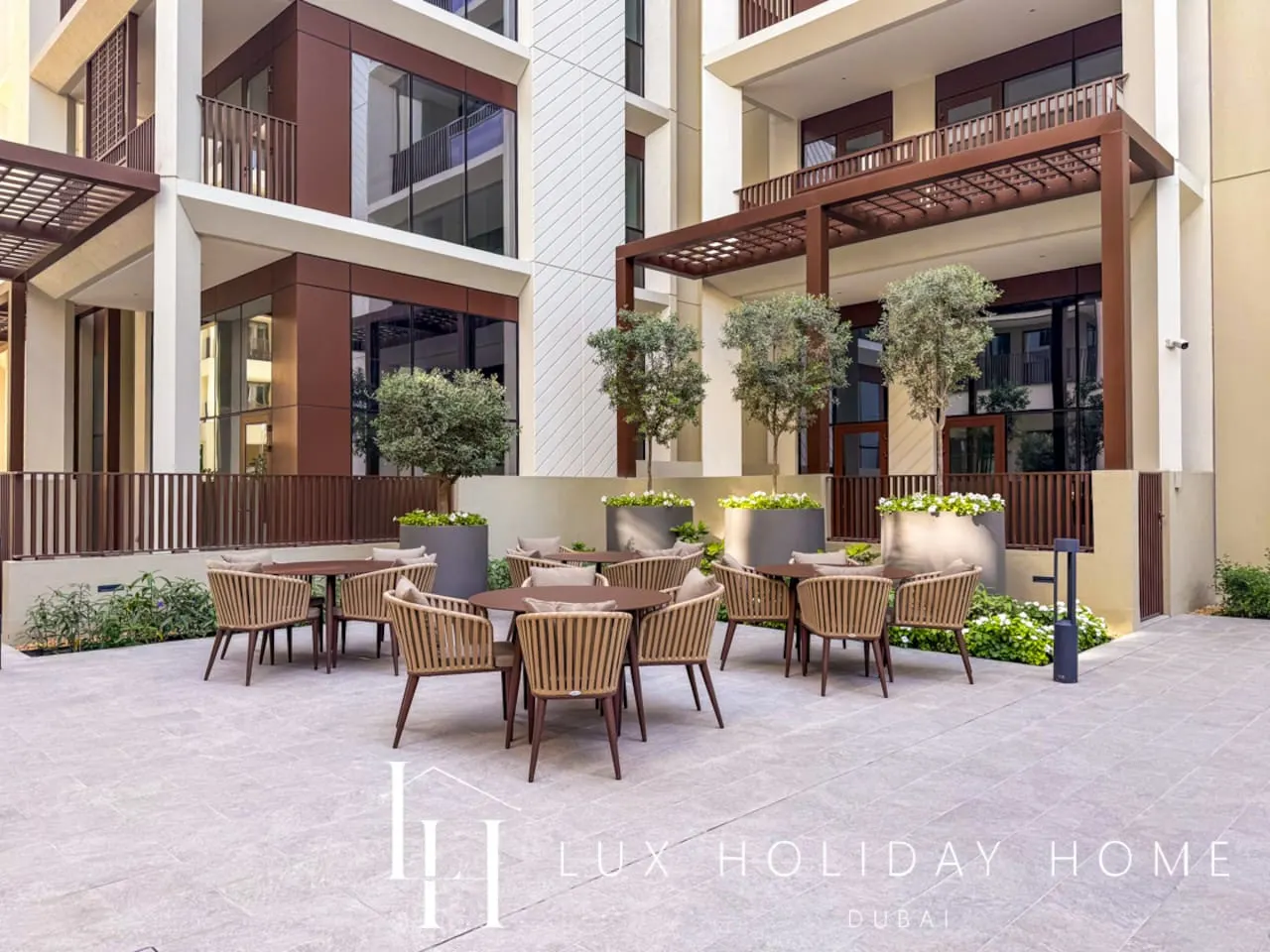 LUX The Dubai Creek Beach Suite 17