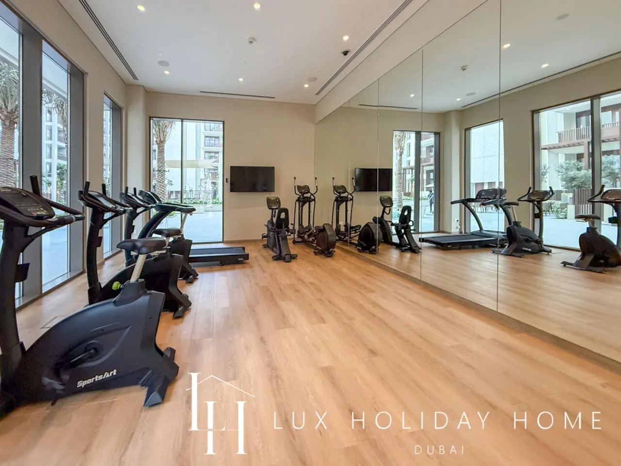 LUX The Dubai Creek Beach Suite 18