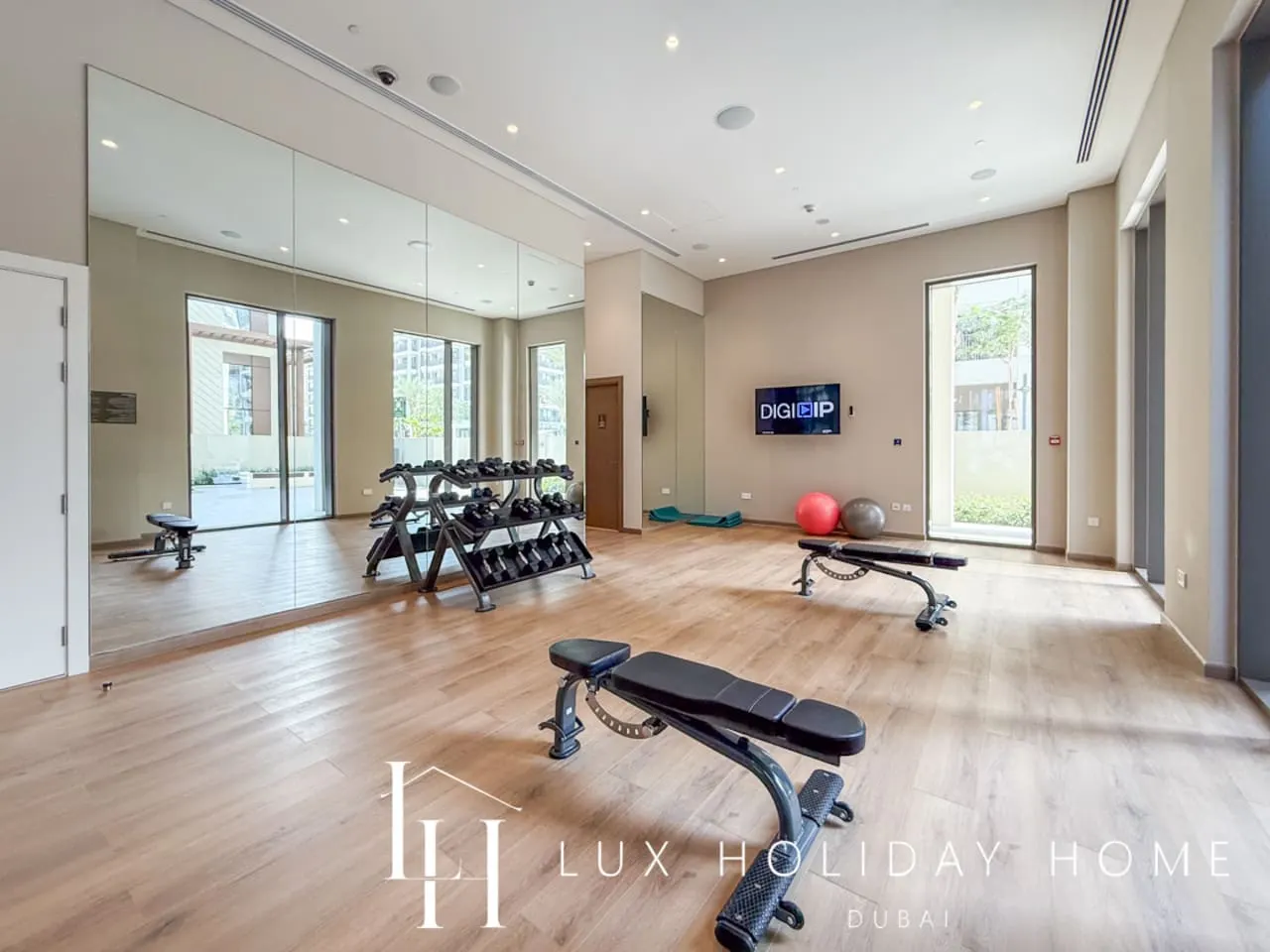 LUX The Dubai Creek Beach Suite 19