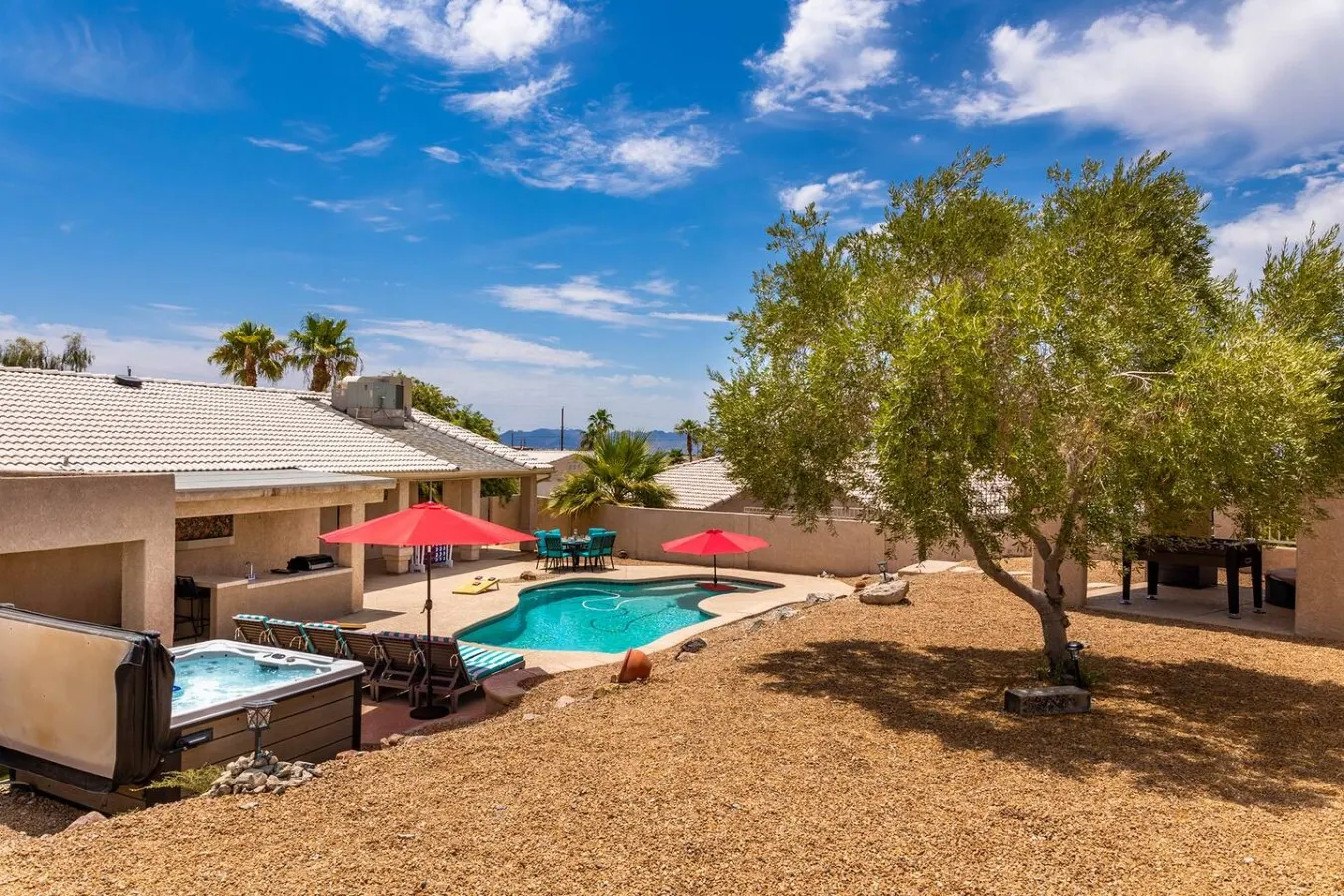 Havasu Enduro - Pool, Spa, Casita, Game Room 17