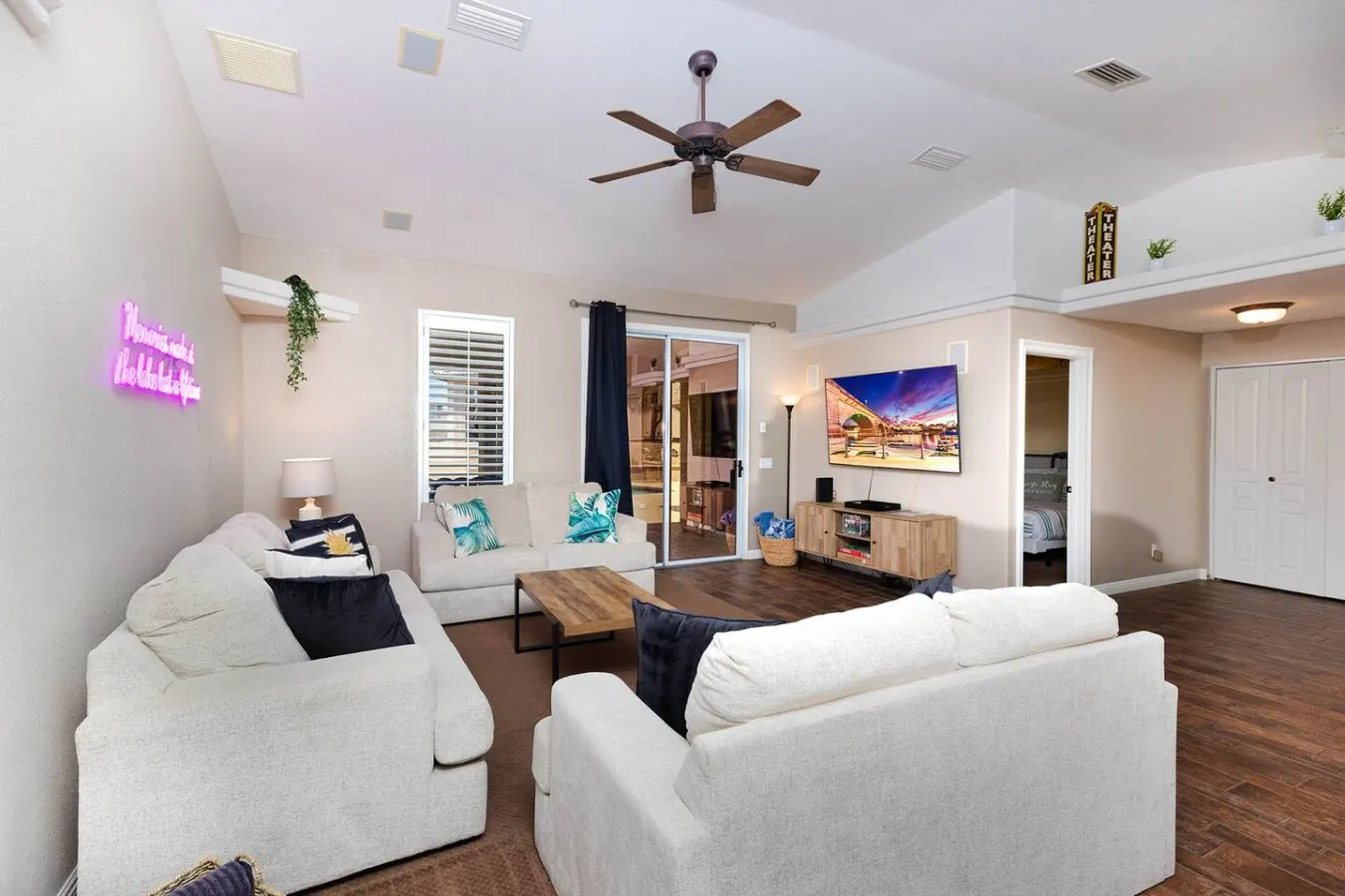 Havasu Enduro - Pool, Spa, Casita, Game Room — photo 4