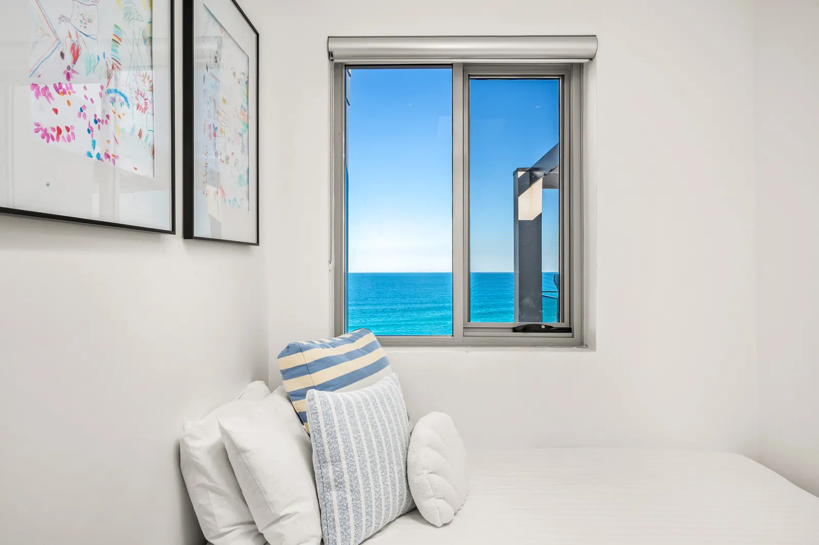 Wave Beachfront 2.5 Bedroom Ocean Views 13