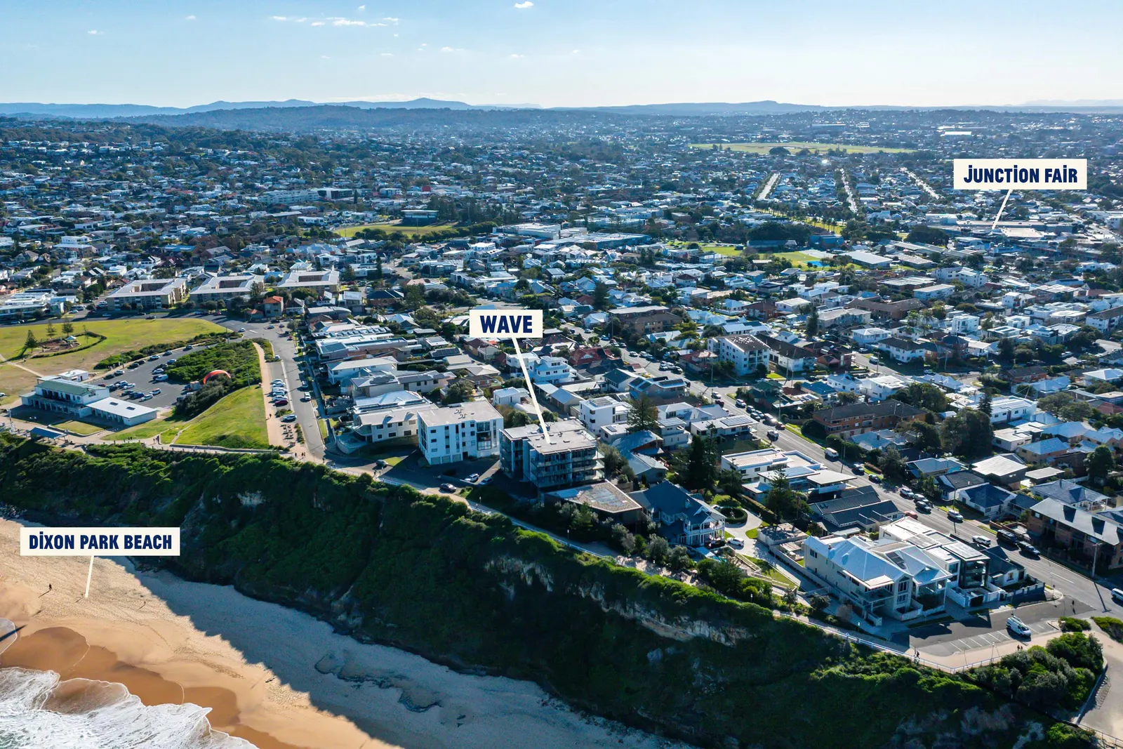 Wave Beachfront 2.5 Bedroom Ocean Views 20