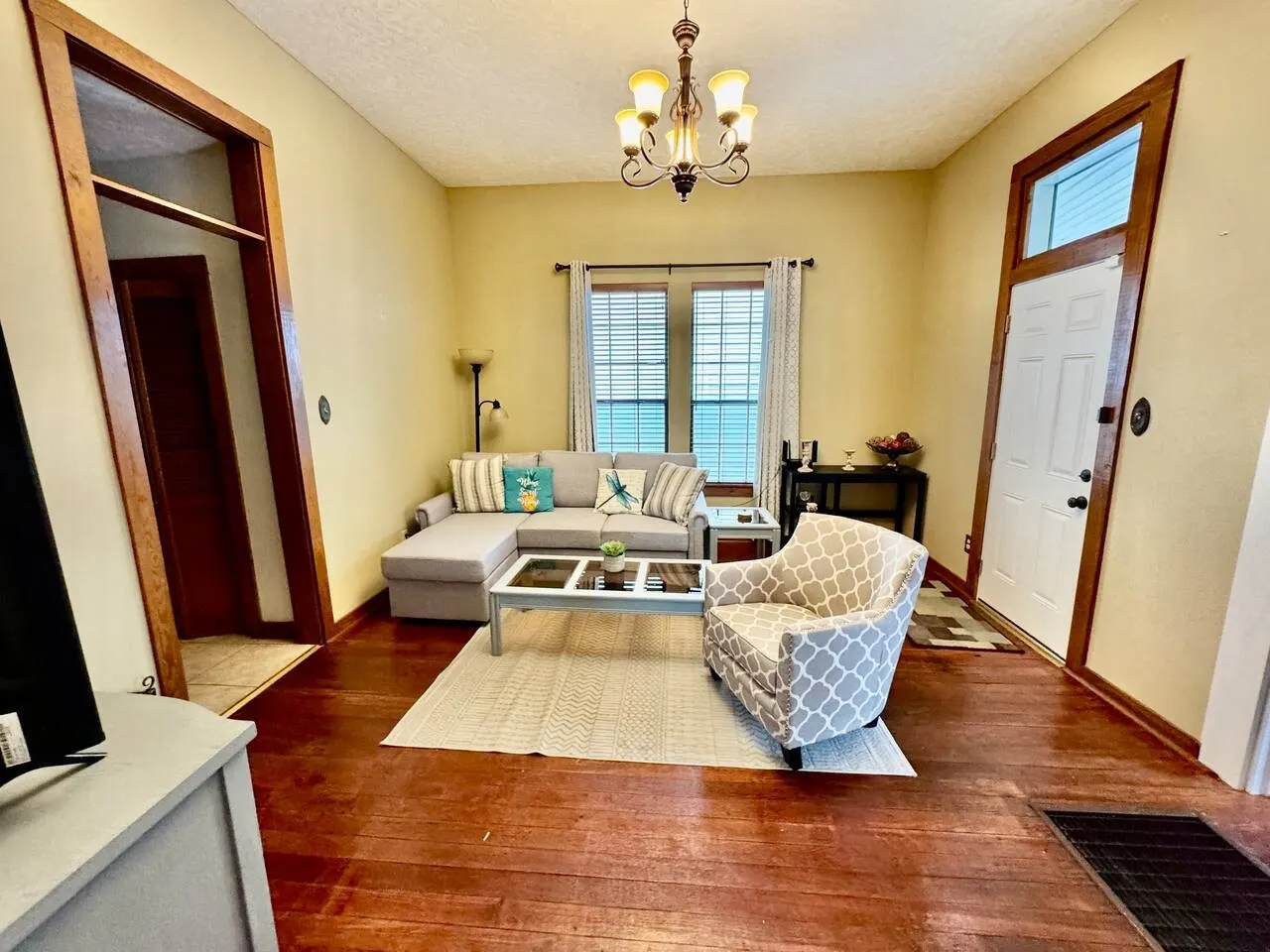 Charming 2br near Downtown Fort Smith 9