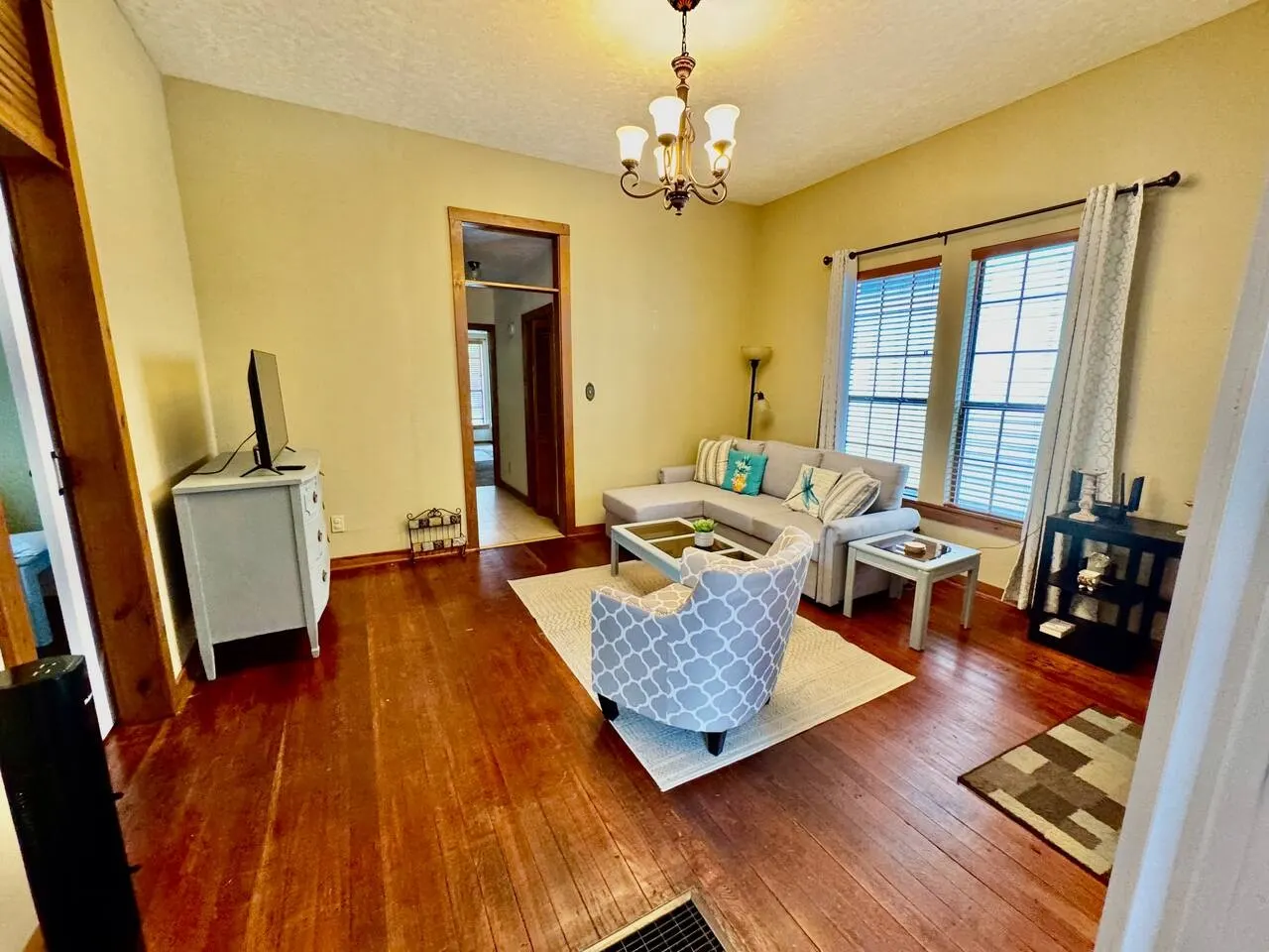 Charming 2br near Downtown Fort Smith 10