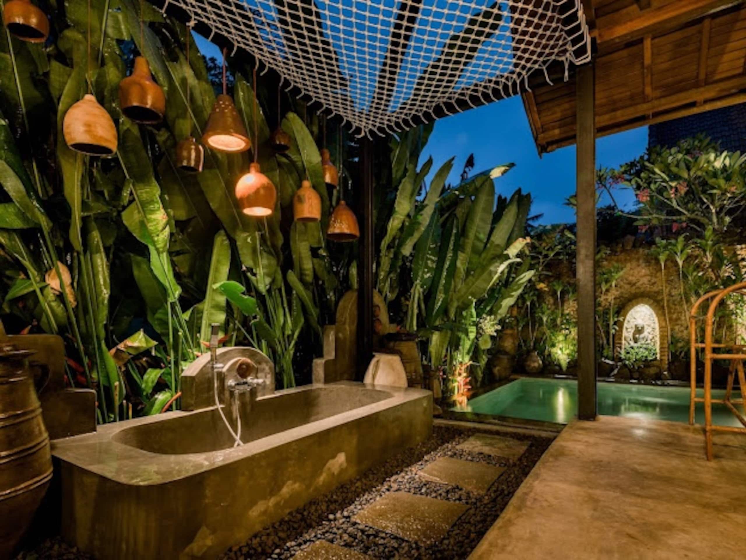 PabuanVilla, private, etnik & Impressive honeymoon
