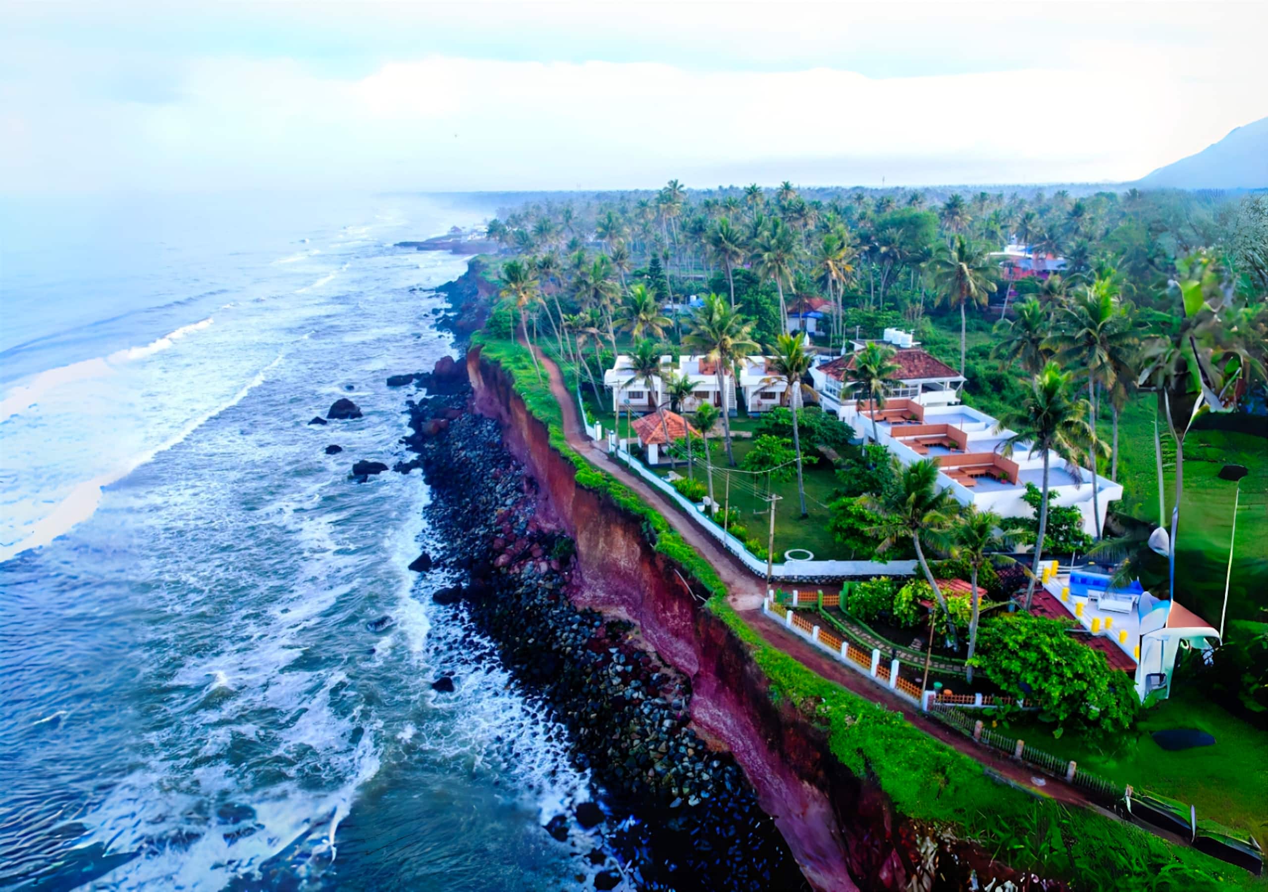 Cliff Edge Beach View Cottage with Private Beach