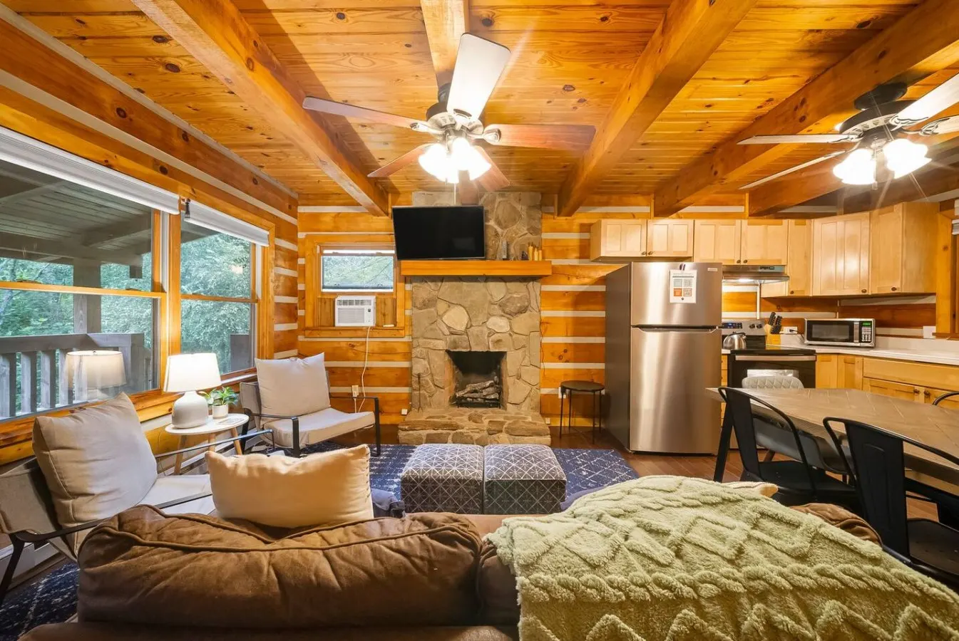 Whistler Retreat | Fireplace, Hot Tub, & Views — photo 5