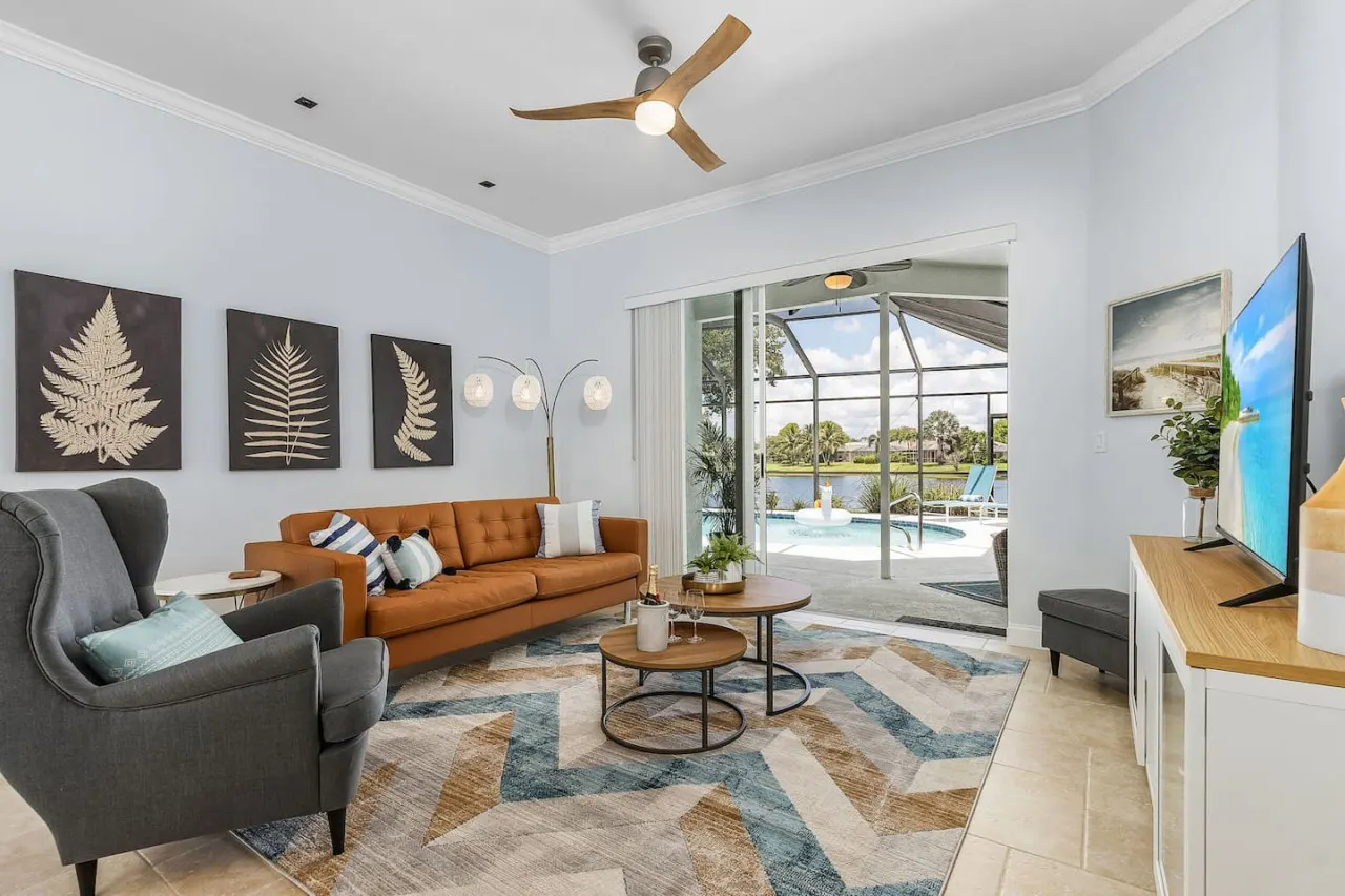 Villa Tropicana* luxury pool home. Briarwood gated community 13
