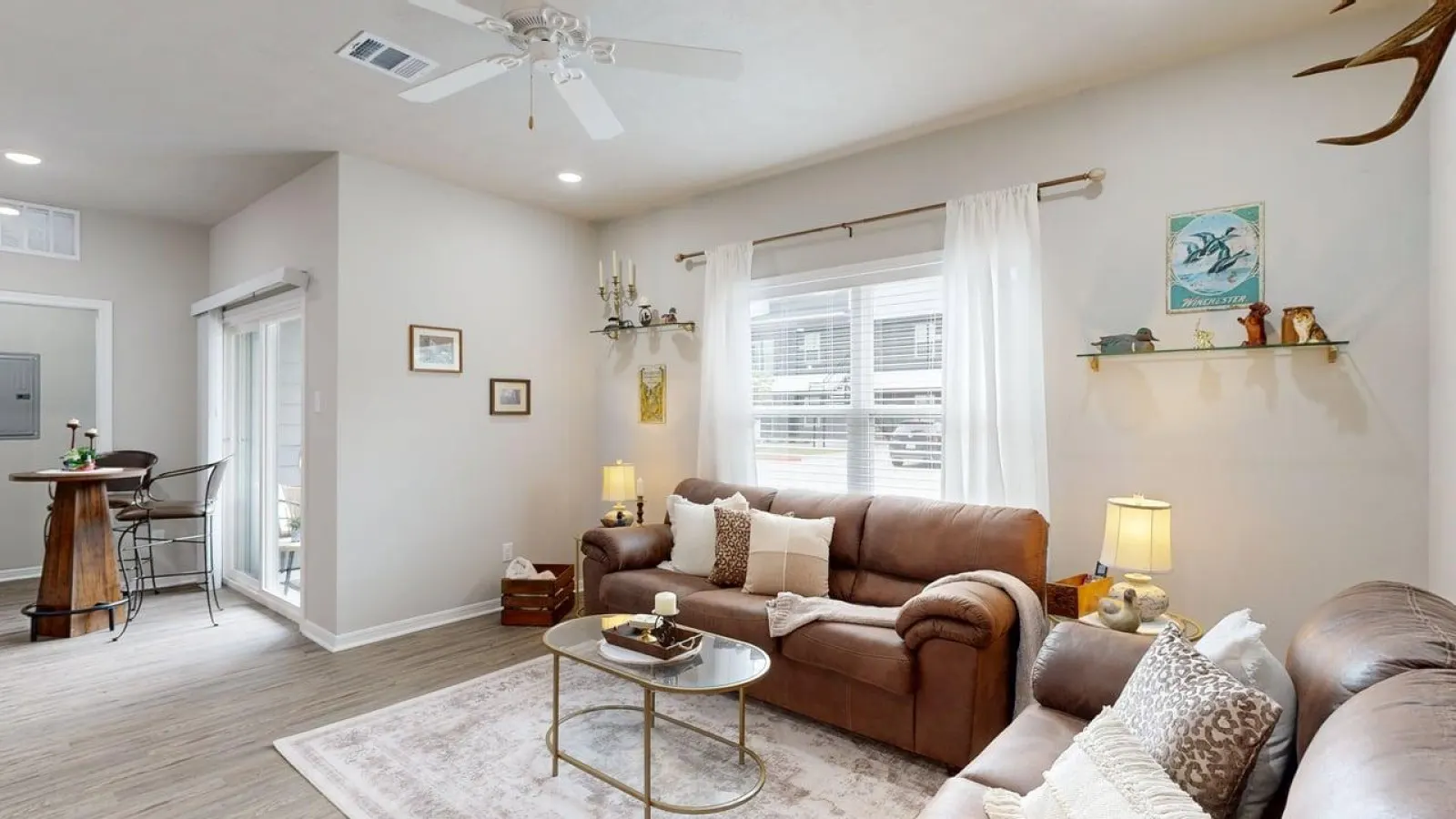 Ducks & Diamonds 3BR/3BA - Pet Friendly