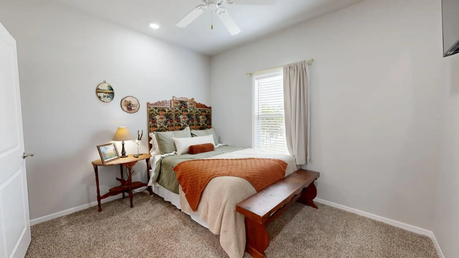 Ducks & Diamonds 3BR/3BA - Pet Friendly 12
