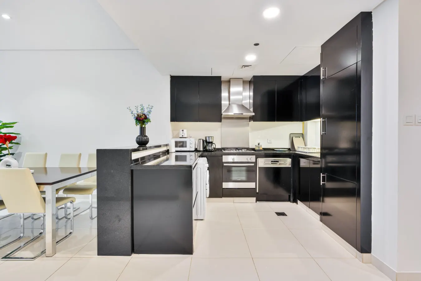 3 Bedrooms Centrally located in Business Bay 7