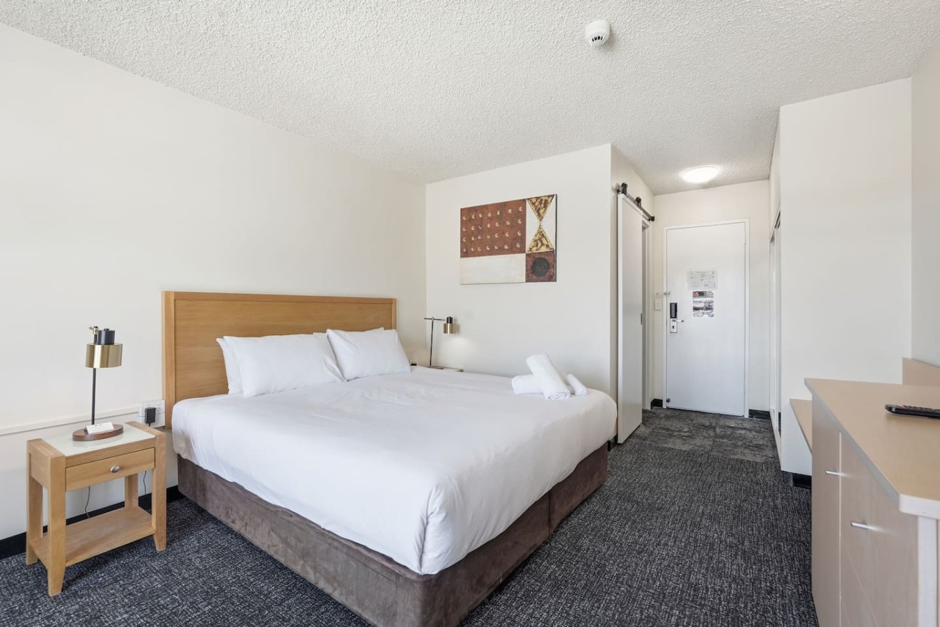 Private King Suite | Hobart CBD