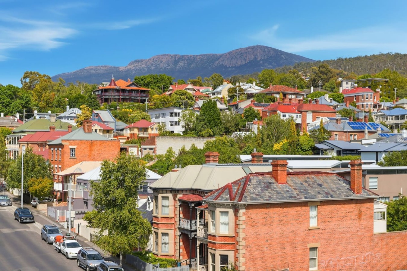Private King Suite Hobart CBD 6