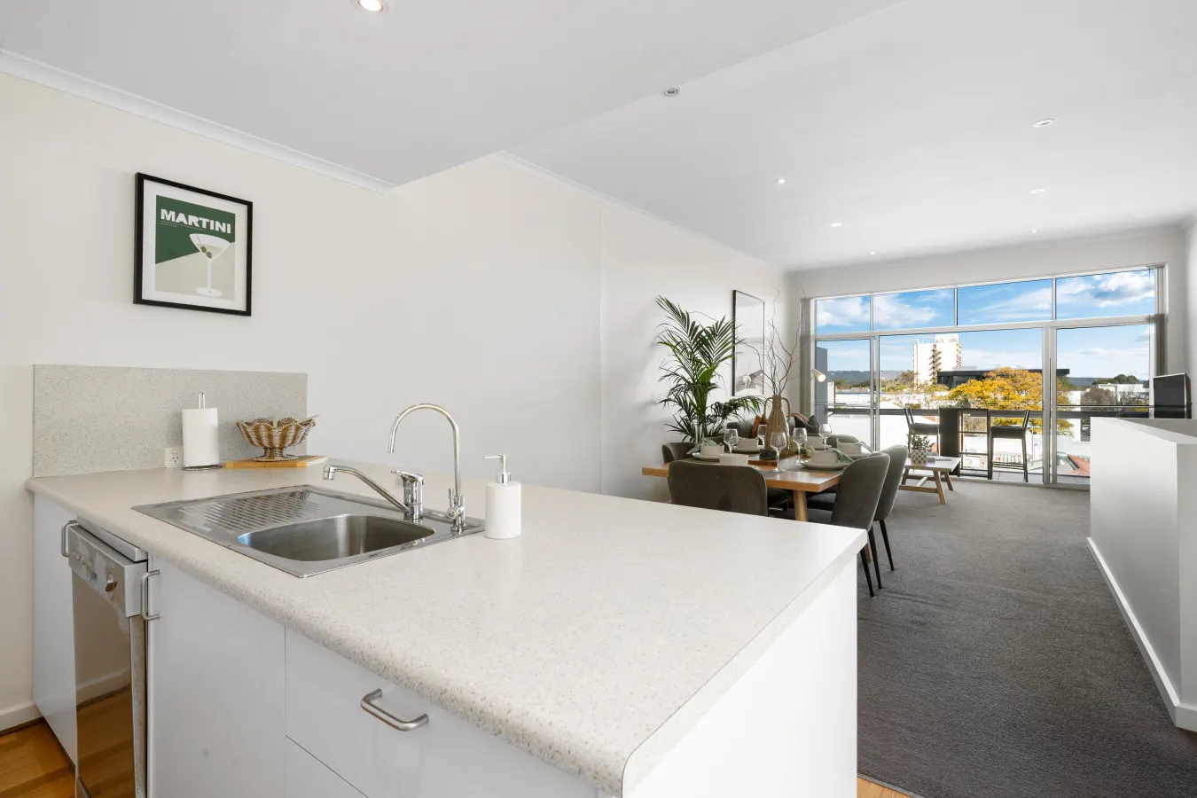Helena House—A Spacious Urban Retreat 20