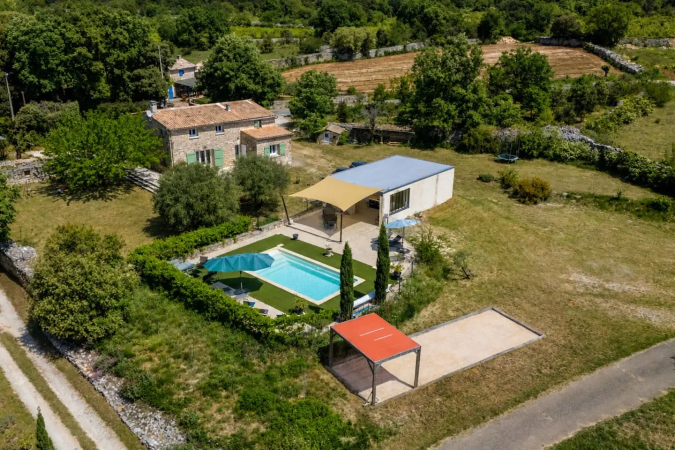 Mas Ardéchois avec piscine - 12 pers 8