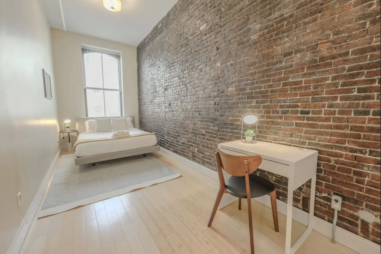Simple & Spacious Apartment! 10