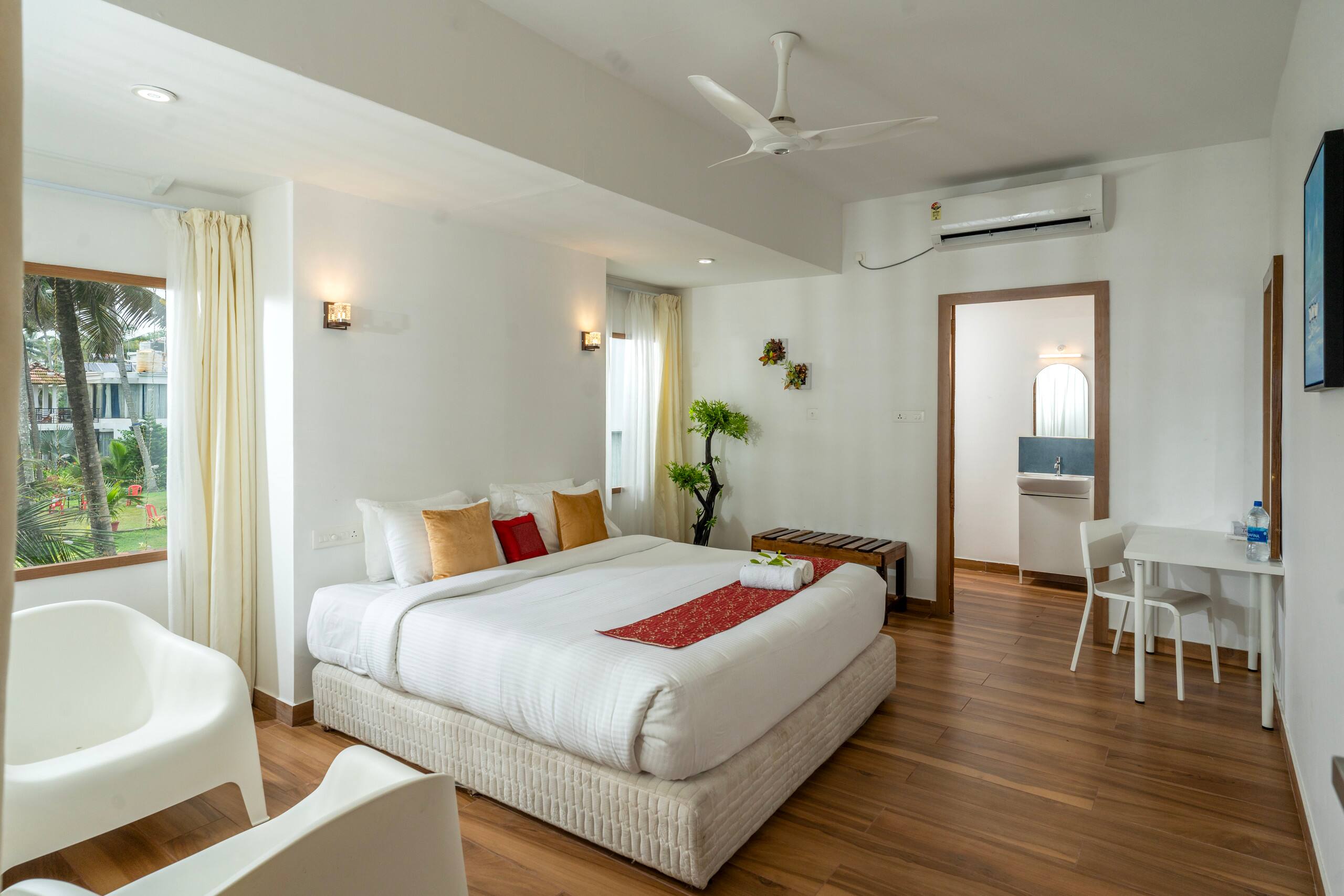 Baywatch - Luxury 2BR beach villa in Varkala — photo 5