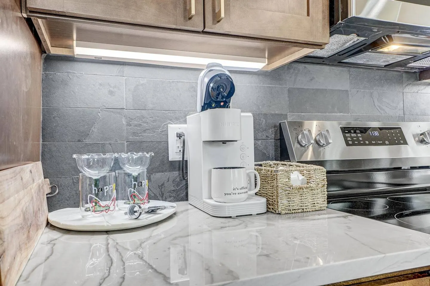 New Construction, King Bed, 1mile Downtown, Fenced 17