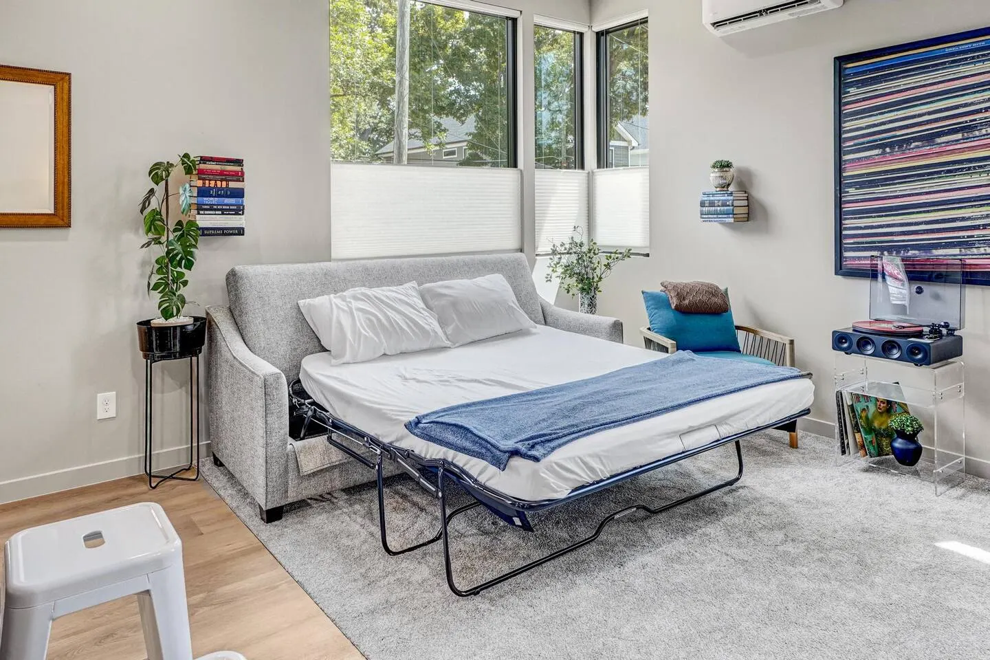 New Construction, King Bed, 1mile Downtown, Fenced 18