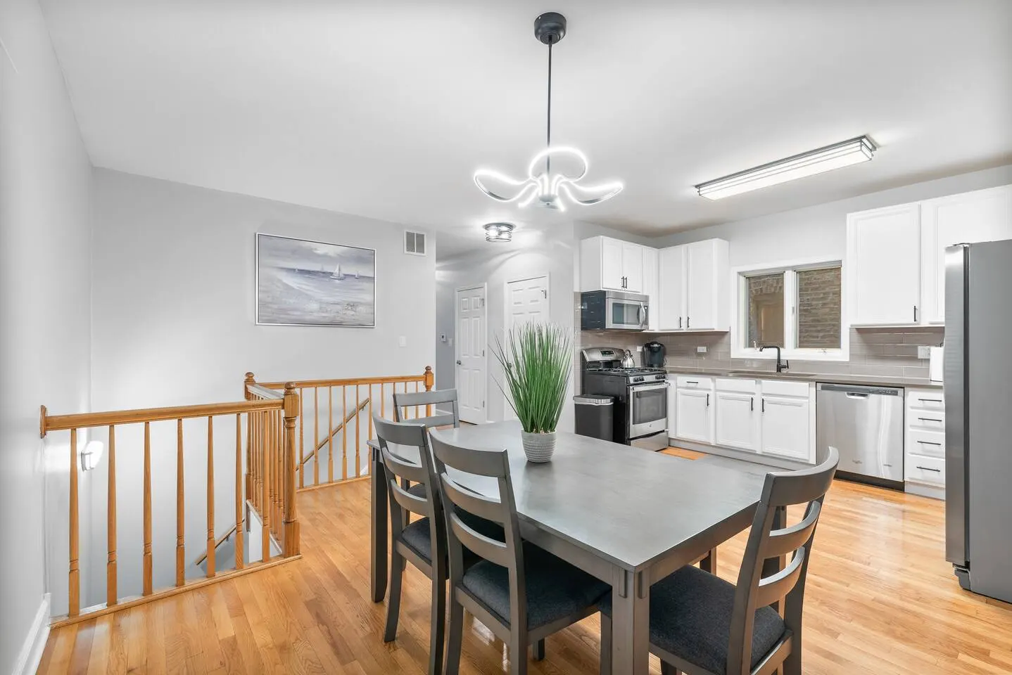4 br/3ba, Great for Large Groups, Garage Parking 11