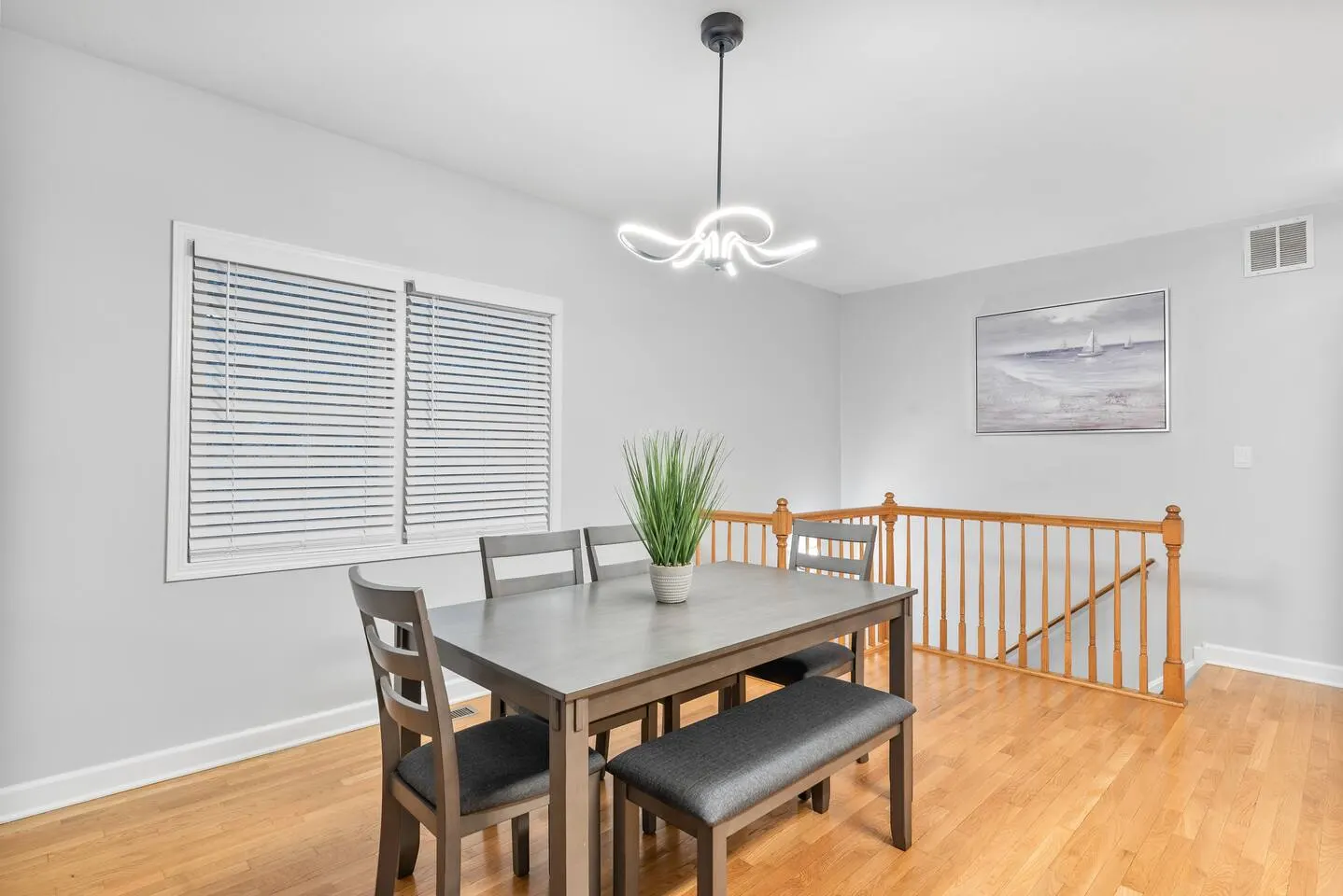 4 br/3ba, Great for Large Groups, Garage Parking 16