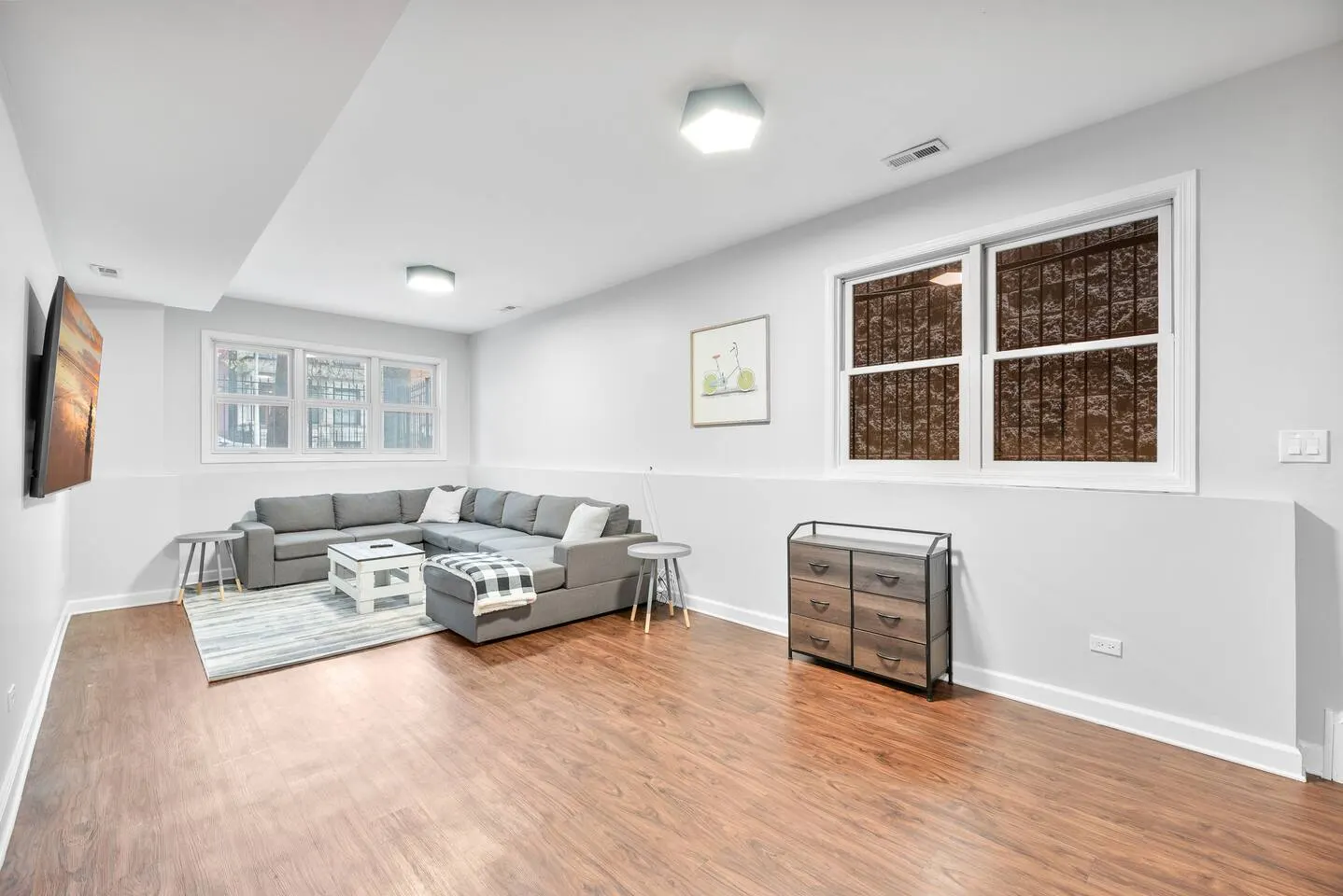 4 br/3ba, Great for Large Groups, Garage Parking 20