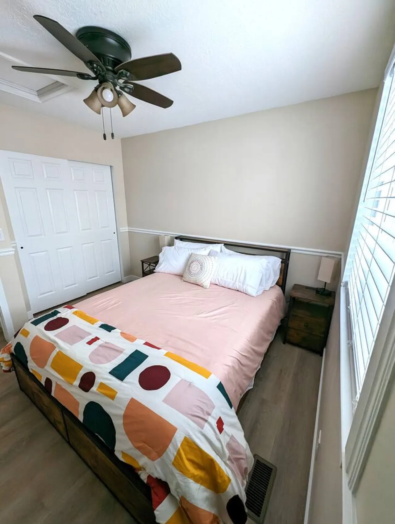 Cute Spacious Home 18