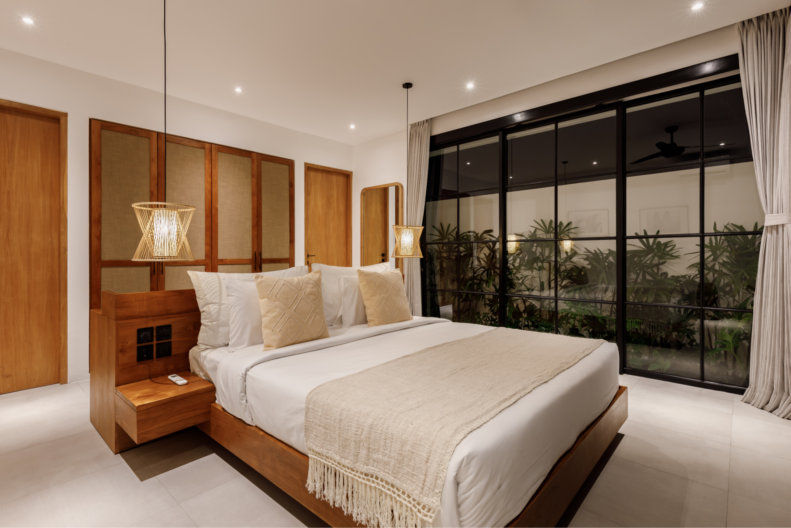 Two-bedroom Villa with pool and balcony 22