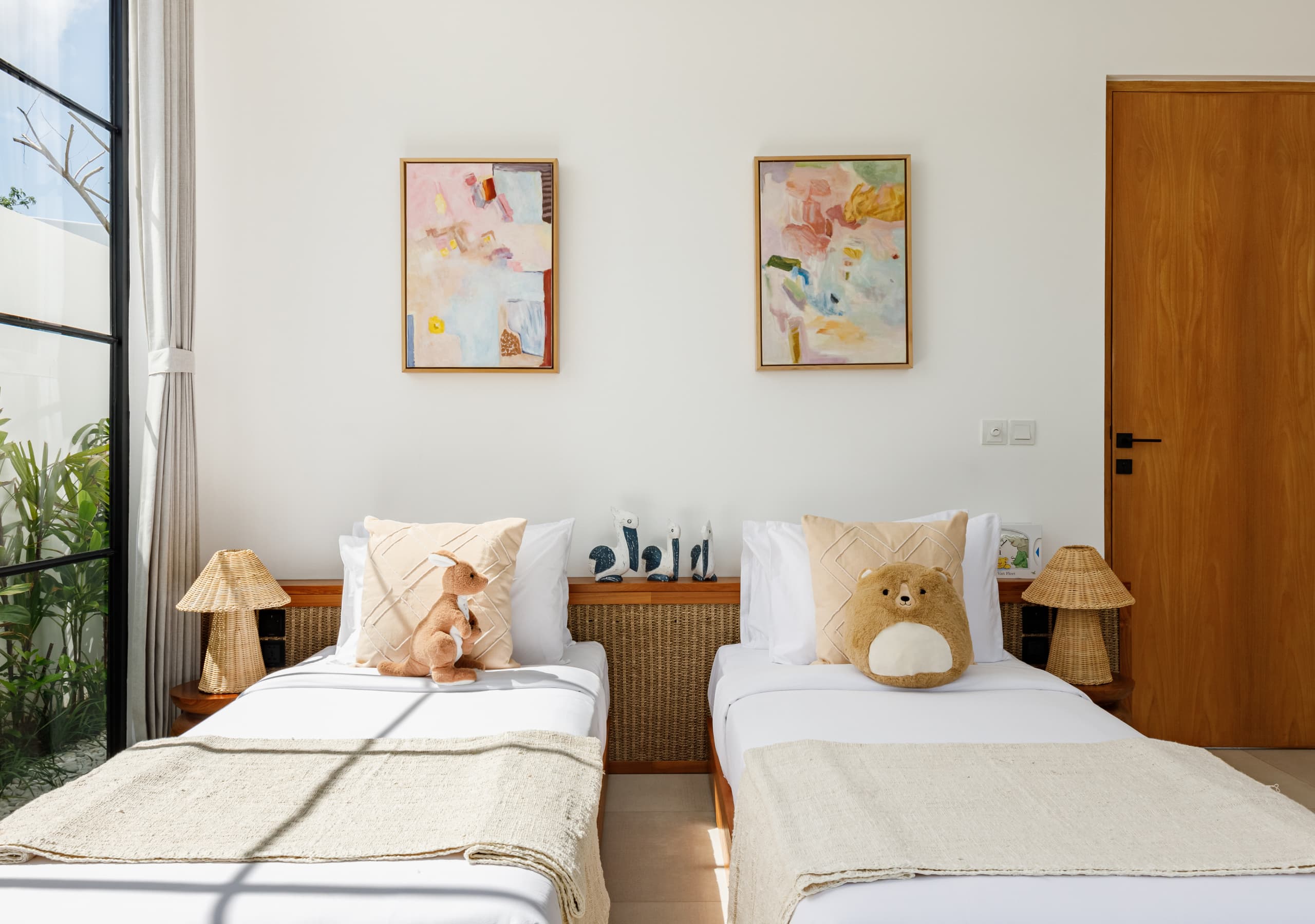 Two-bedroom Villa with pool and balcony 28