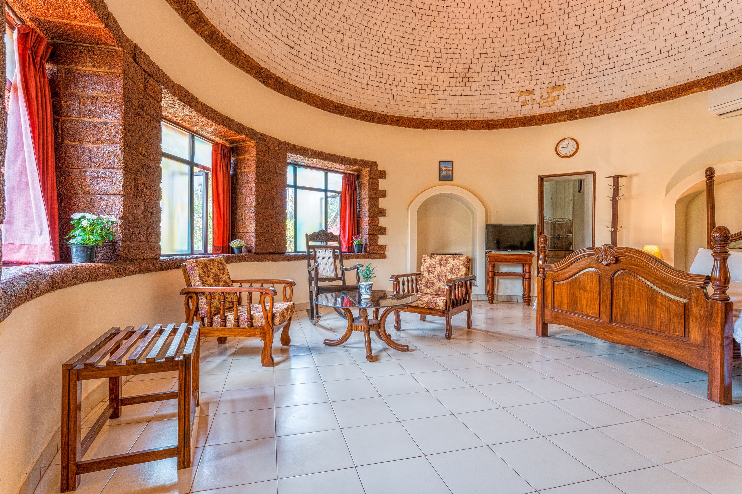Unique Dome Villa w/Private pool in Calangute 25