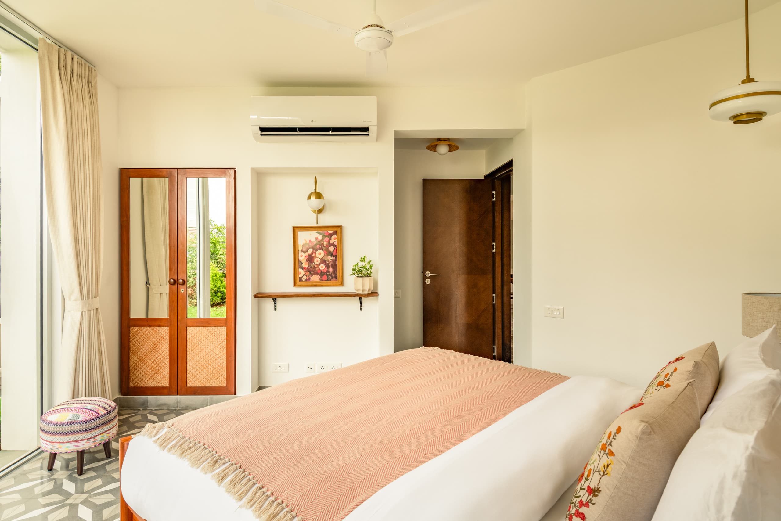 El Volar – Luxury Private Pool Apt in Nerul, Goa 14