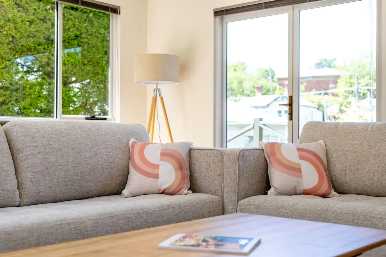 Tookenburg Townhouse - East Launceston