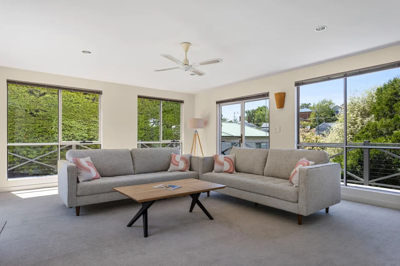 Tookenburg Townhouse - East Launceston 6