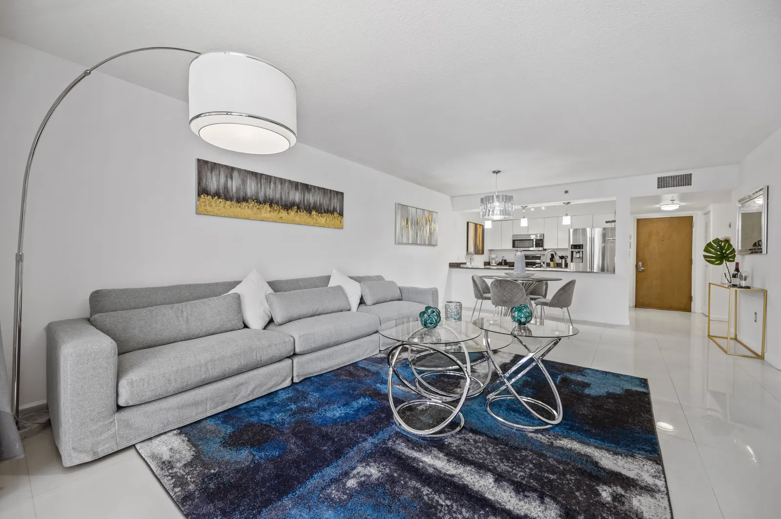 Superb Condo with parking in Brickell Miami 11