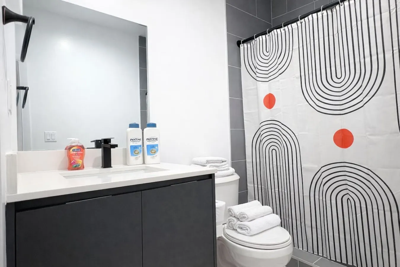NEW Miami Getaway Near Everything Free Parking 13