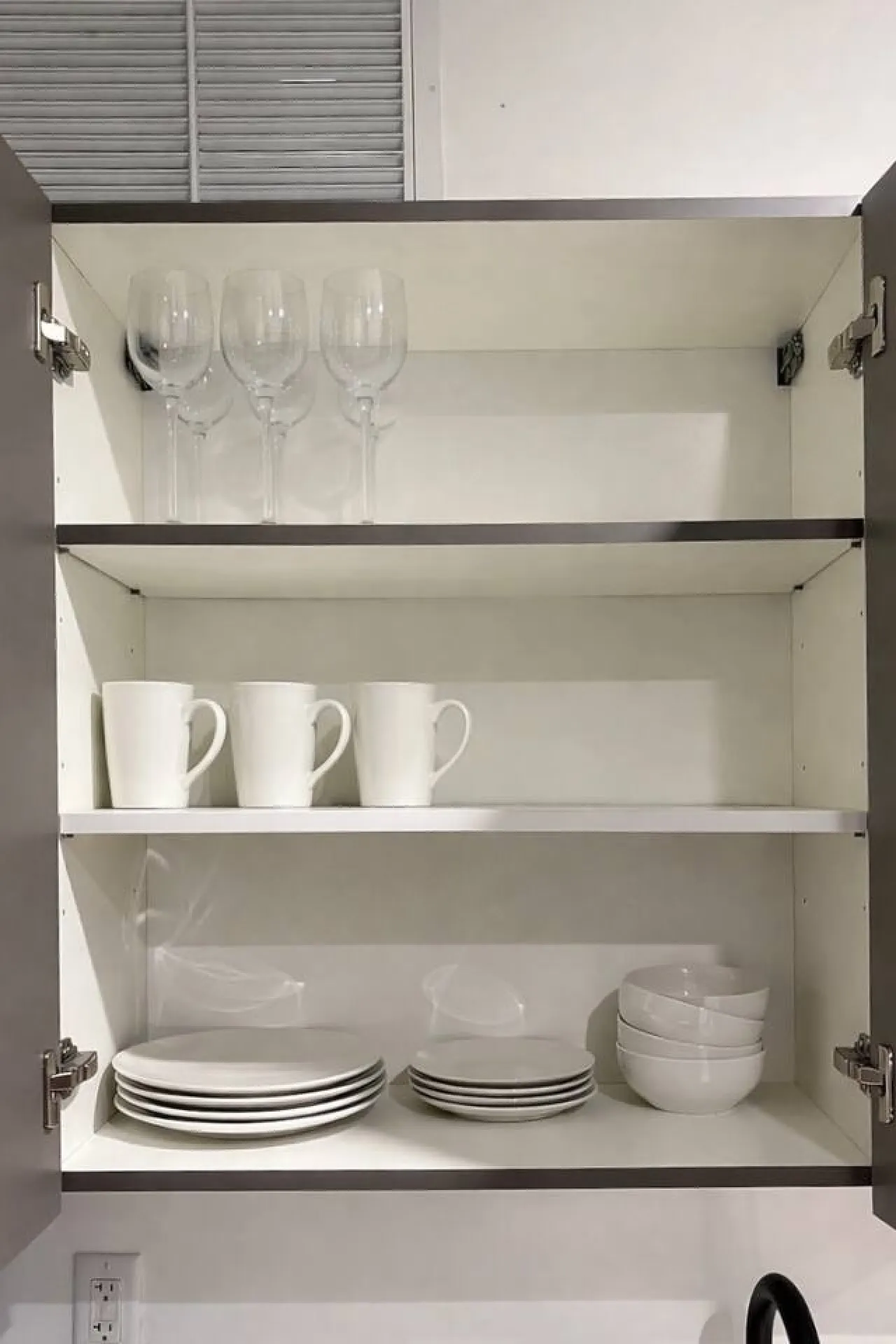 NEW Miami Getaway Near Everything Free Parking 19